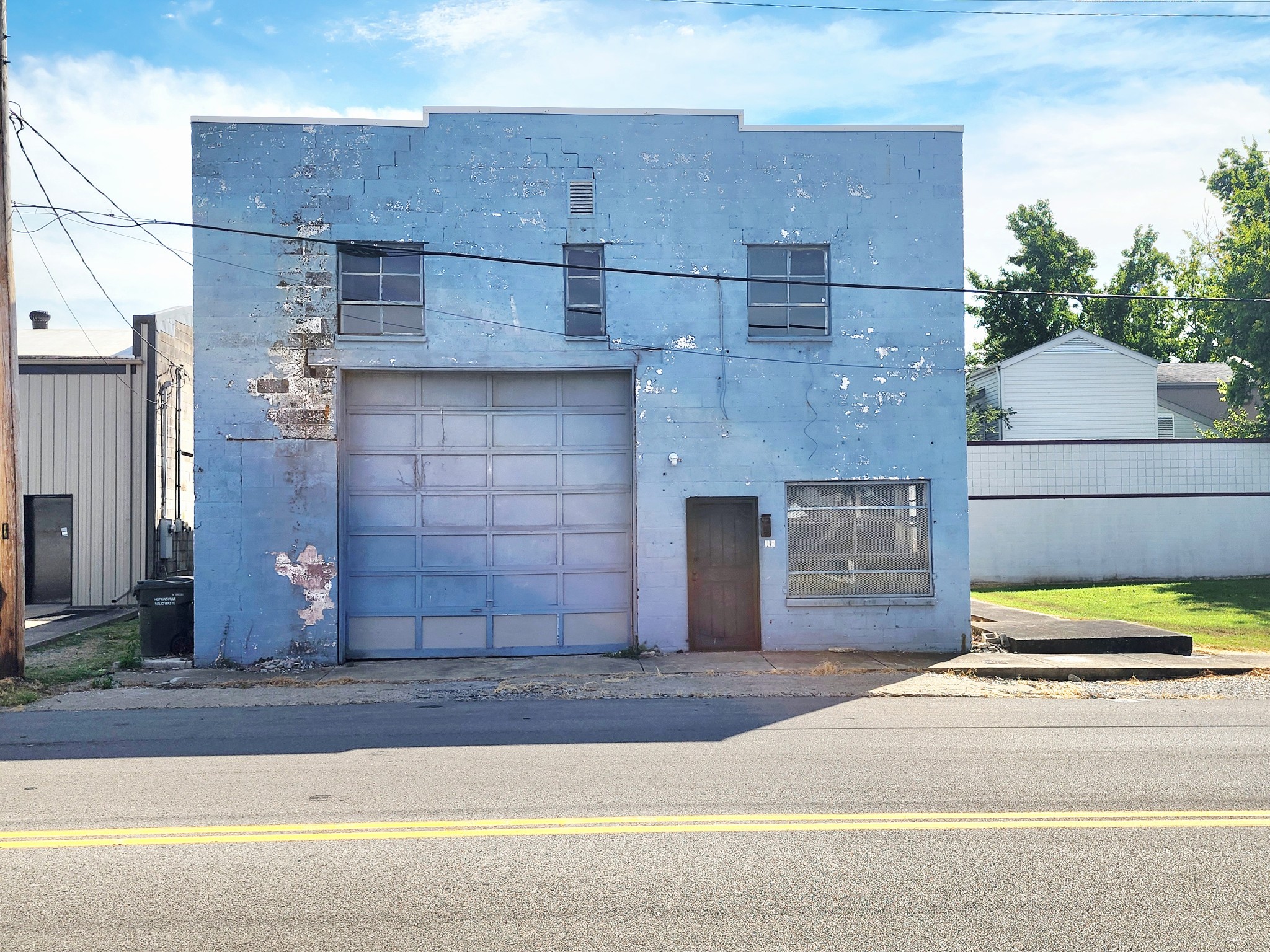 315 E 4th St