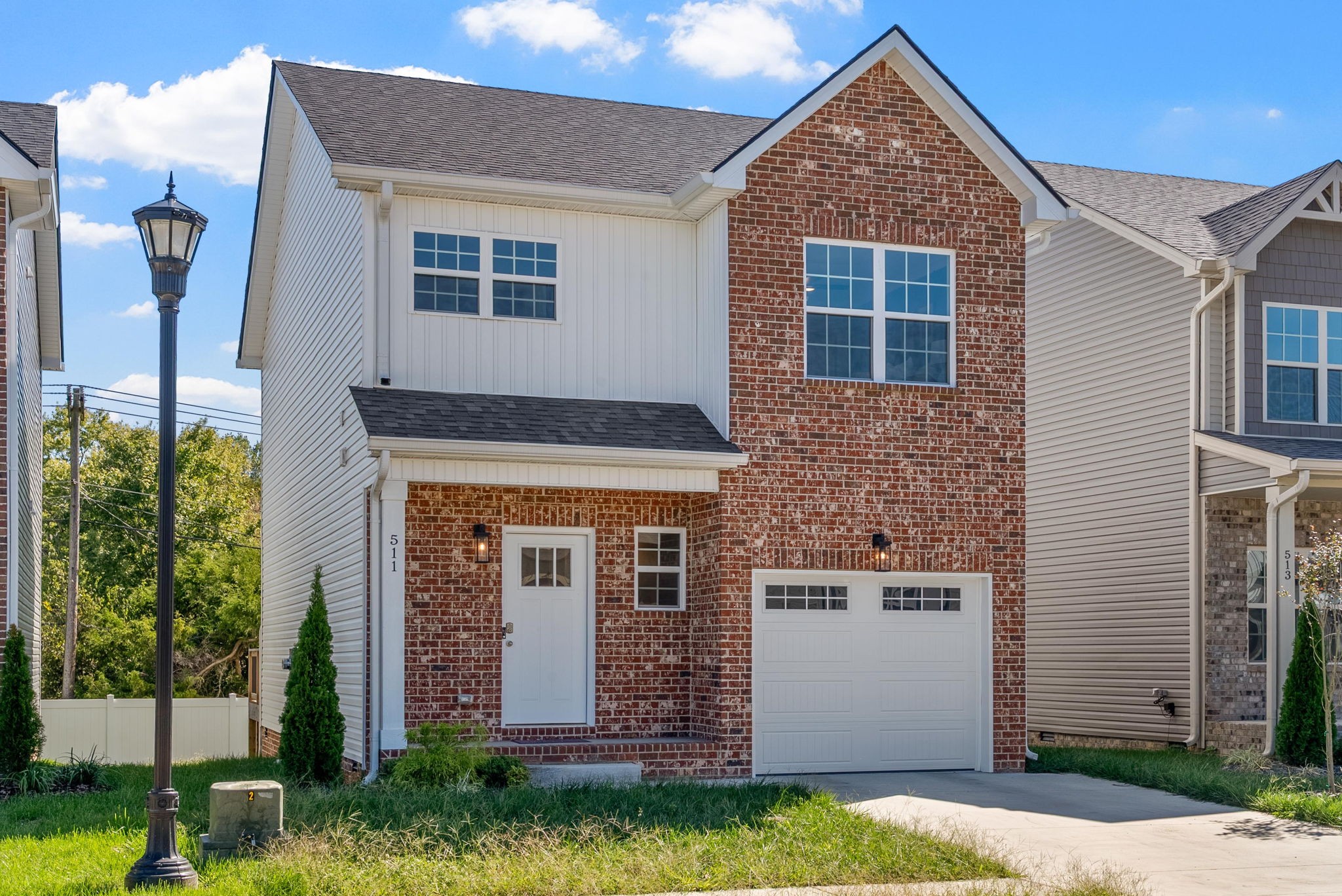 511 Charleston Cove Way