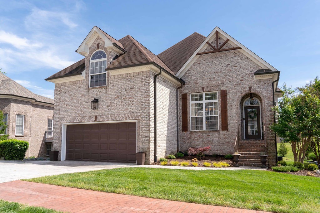 1111 Isaac Franklin Dr