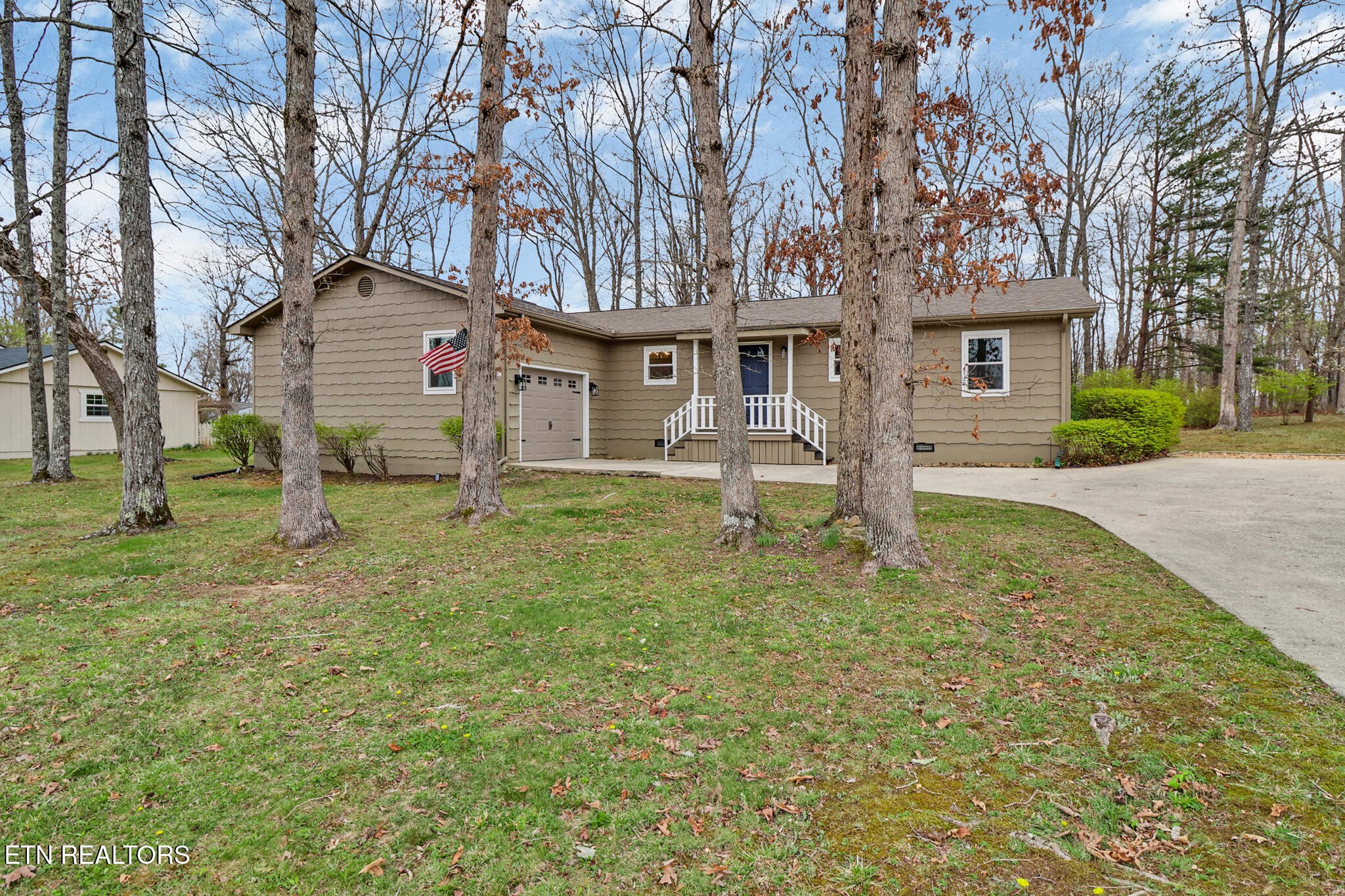 115 Eagle Lane