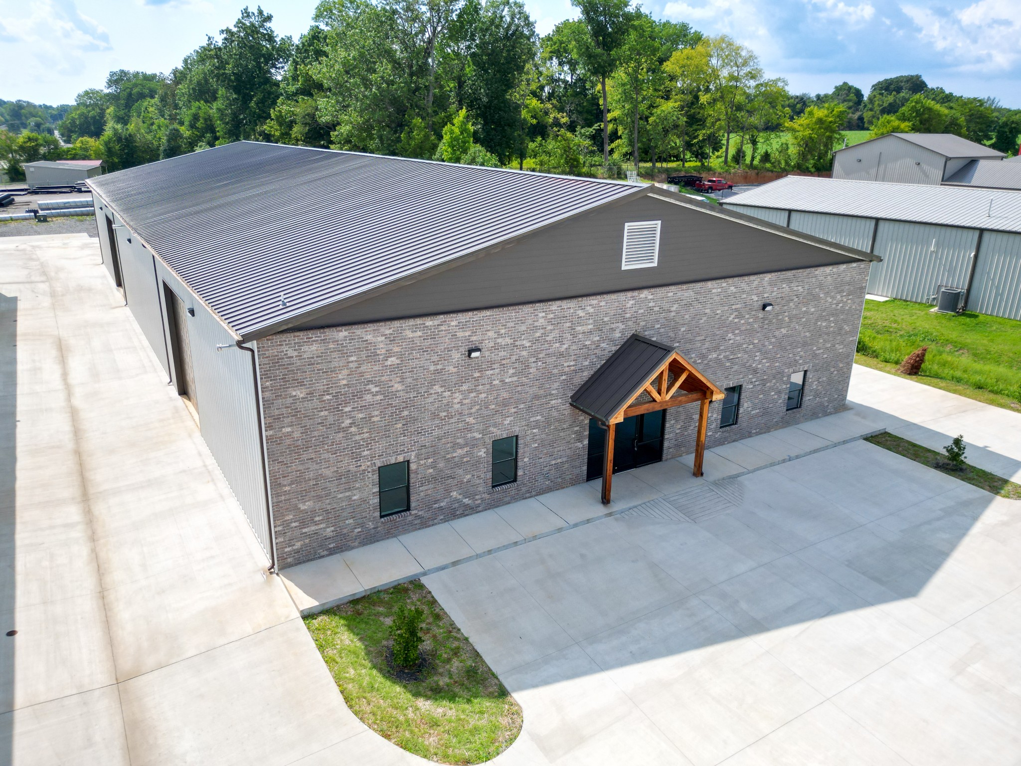 100 Industrial Dr