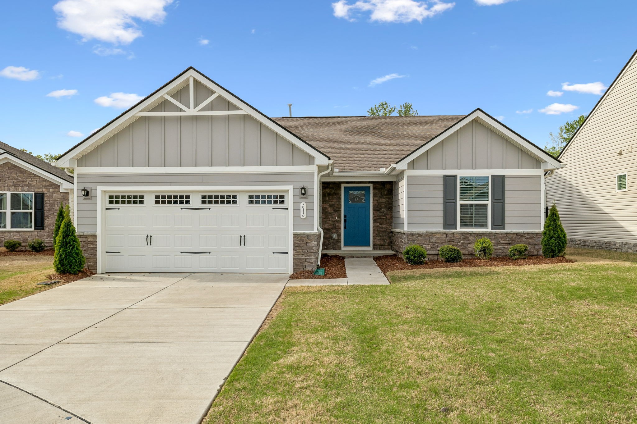 616 Streamview Dr