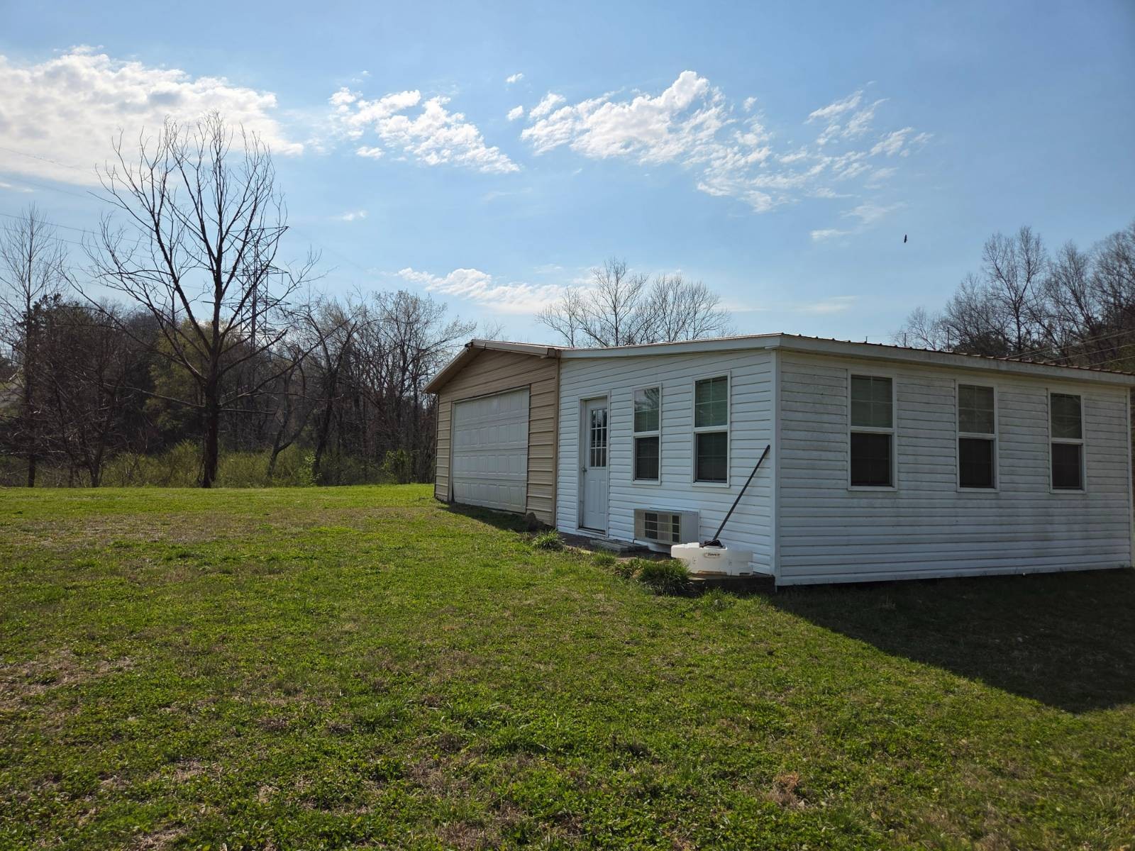 1269 Lawrenceburg Hwy