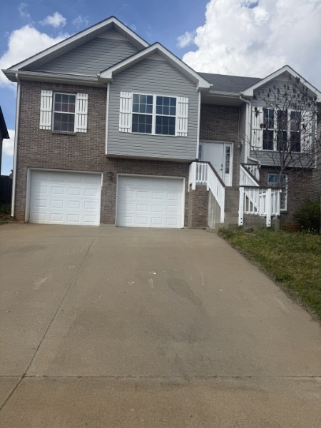613 Snowshoe Ln