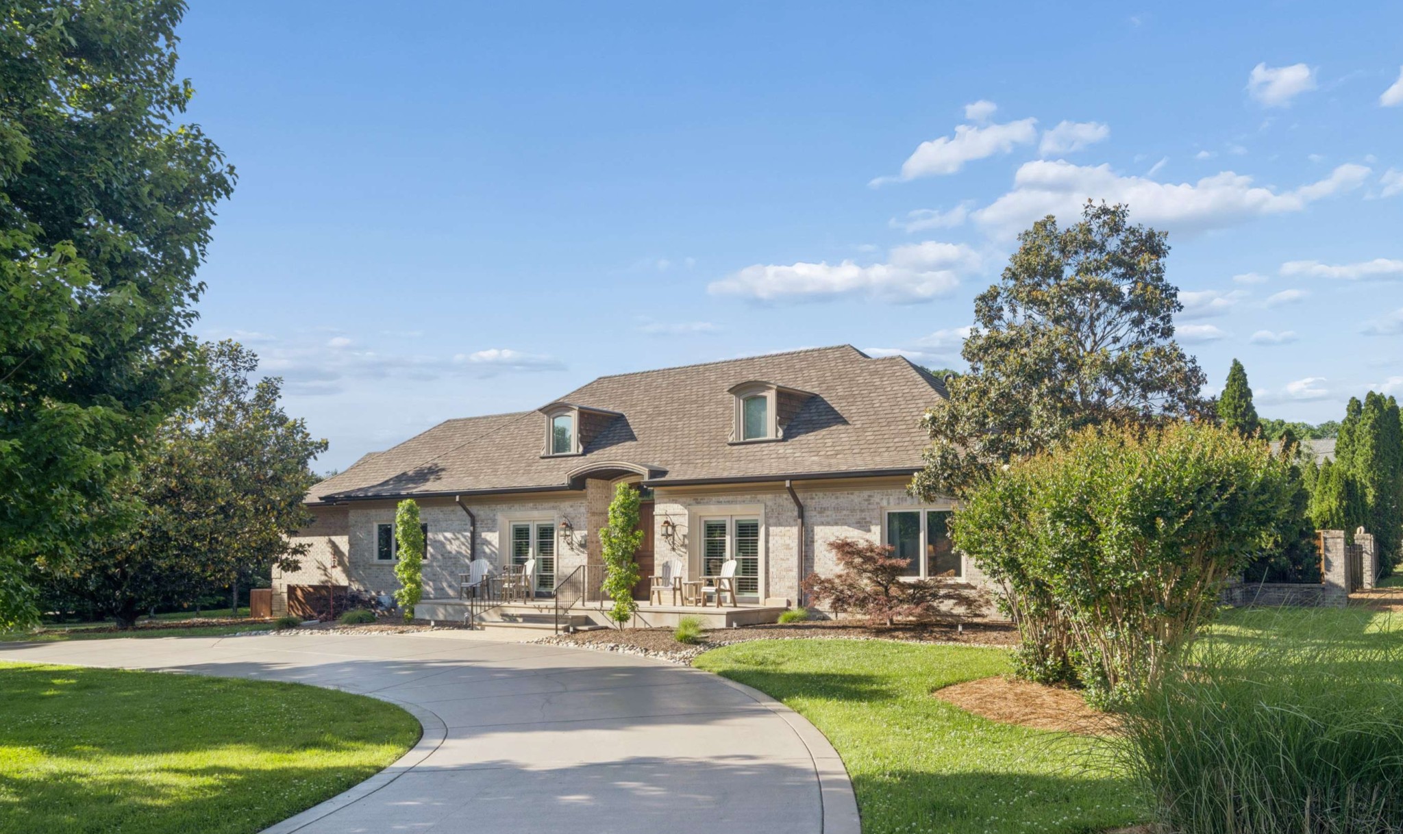 2600 Tyne Blvd