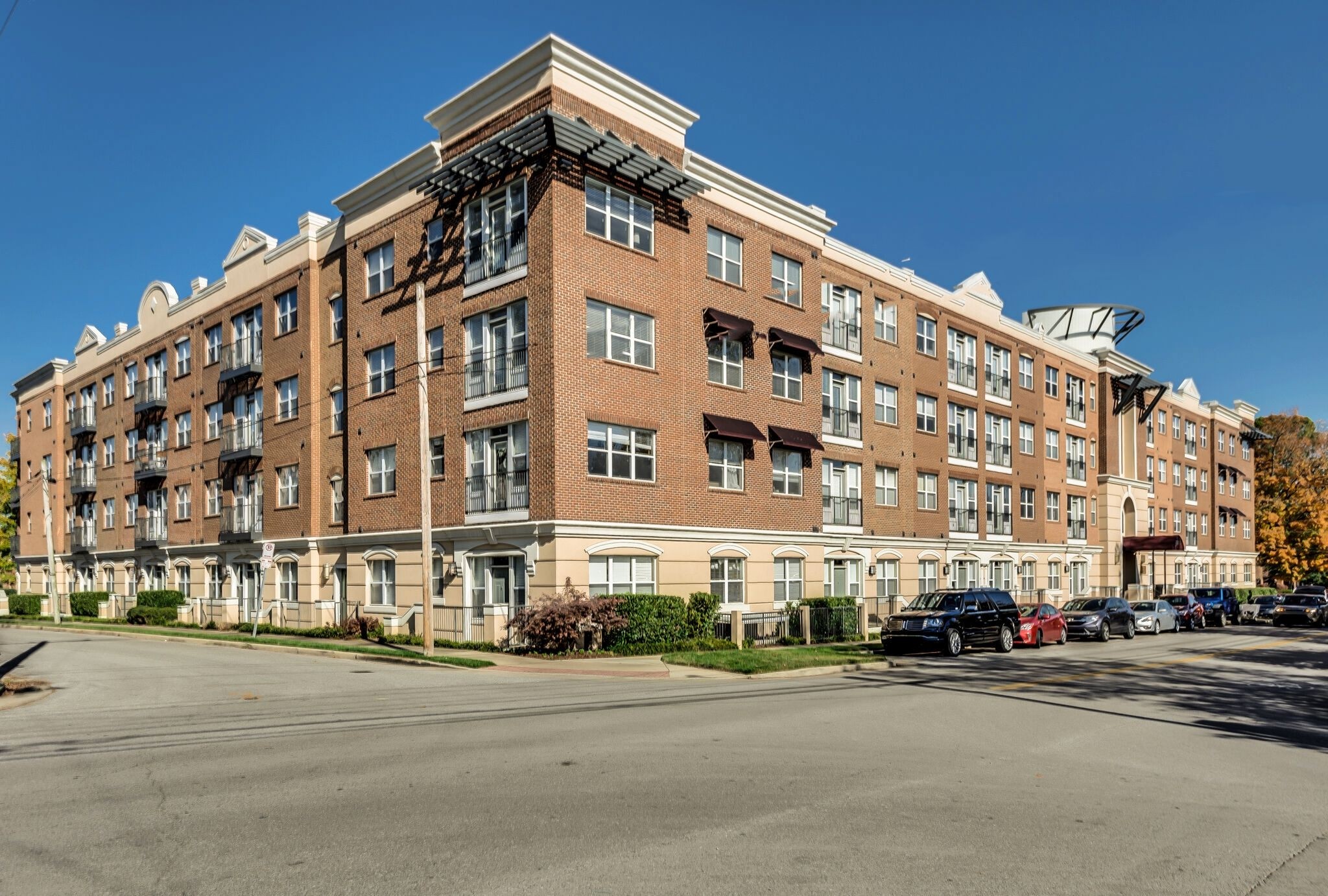 3000 Vanderbilt Pl