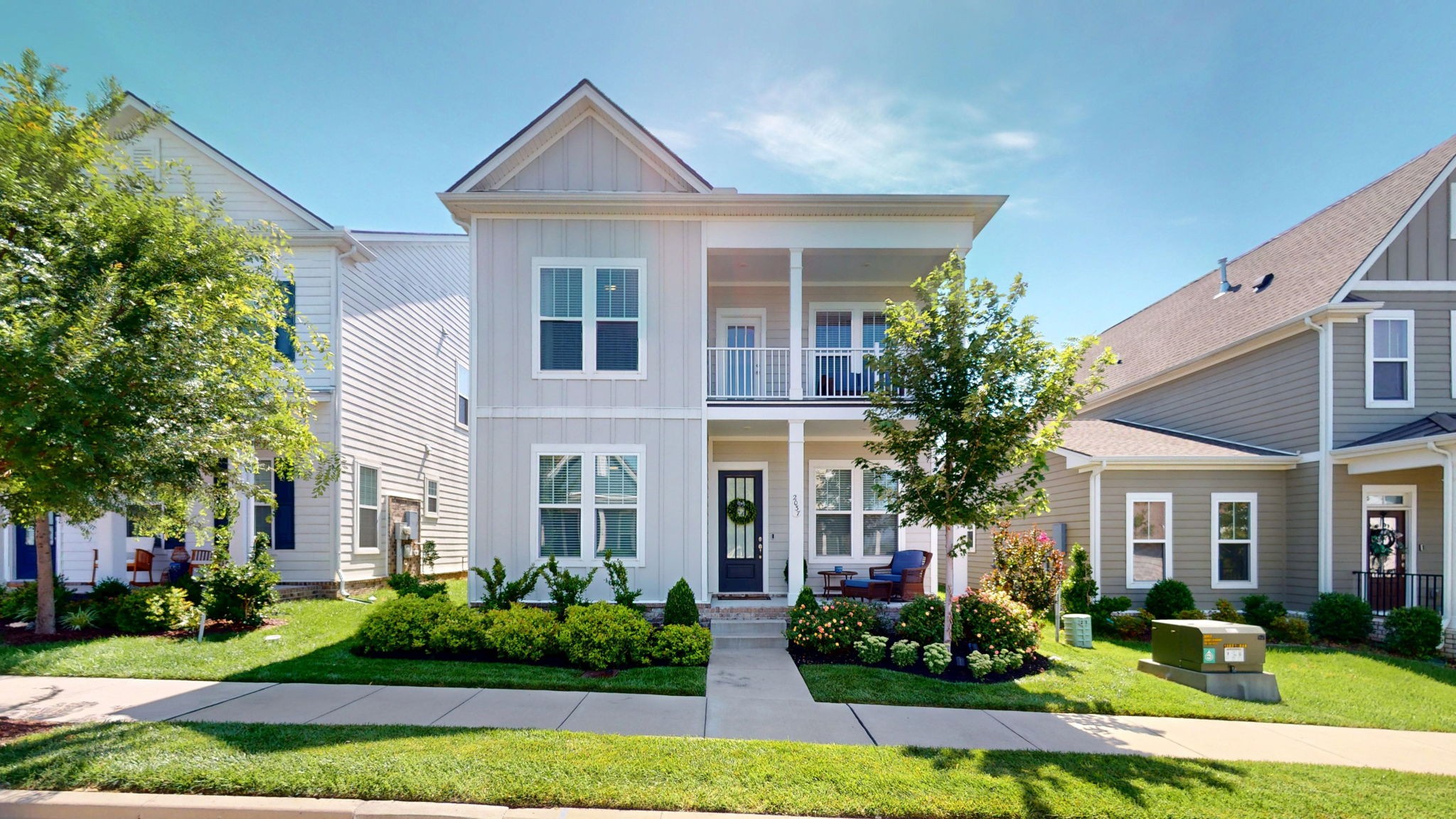 2037 Kirkwall Dr
