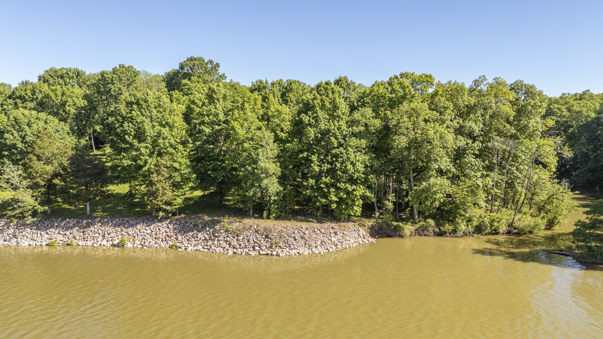 5 Island View Dr