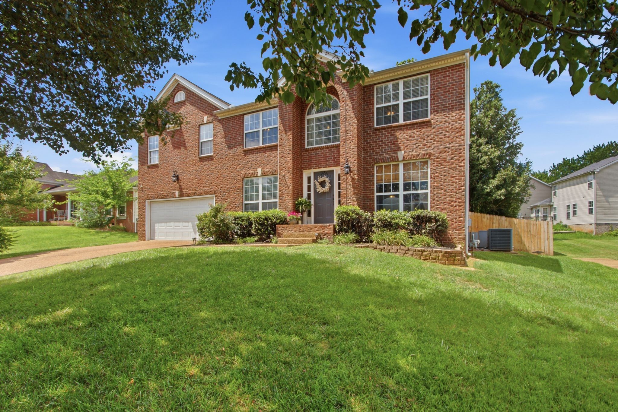 2923 Burtonwood Dr
