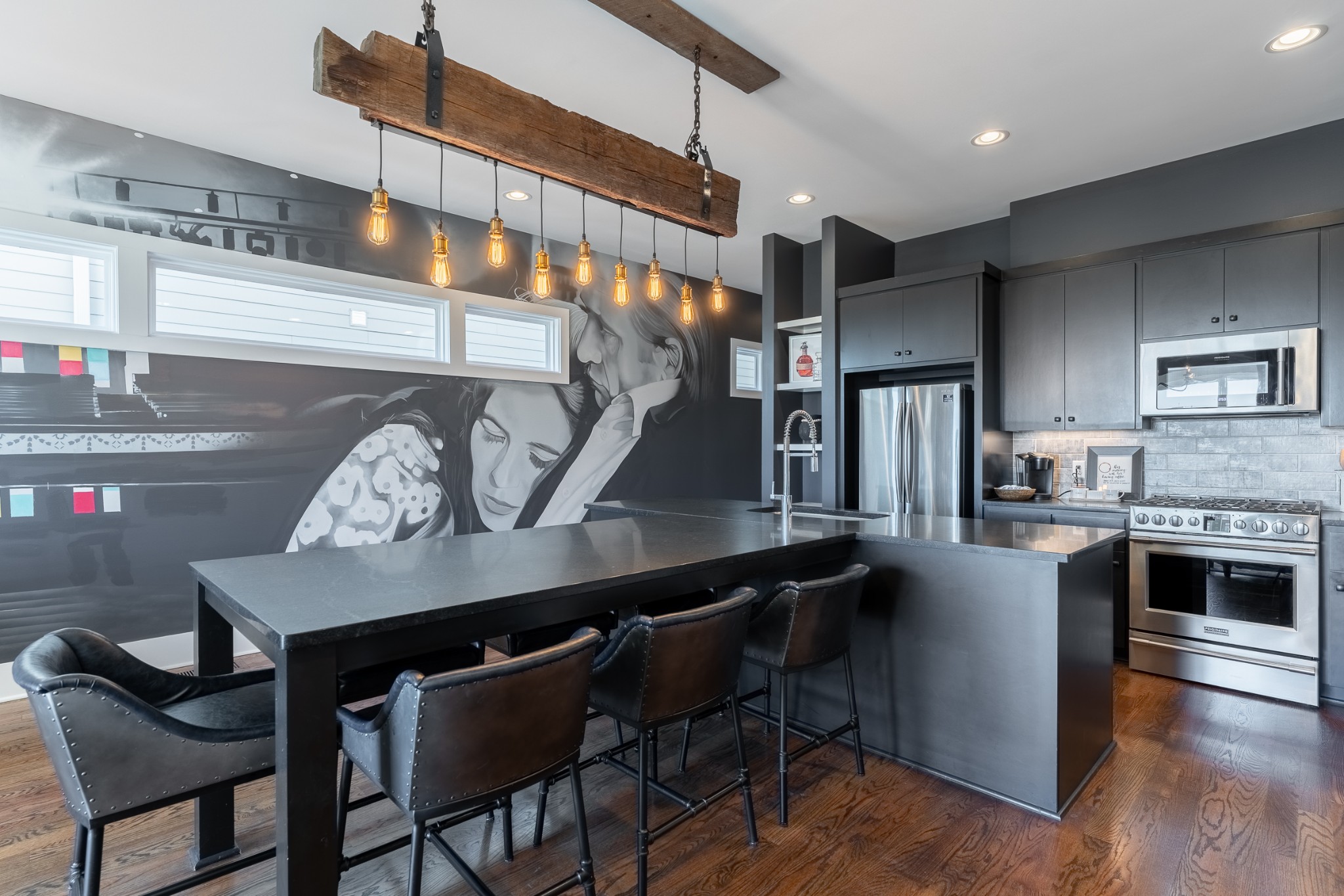 20B Fern Ave