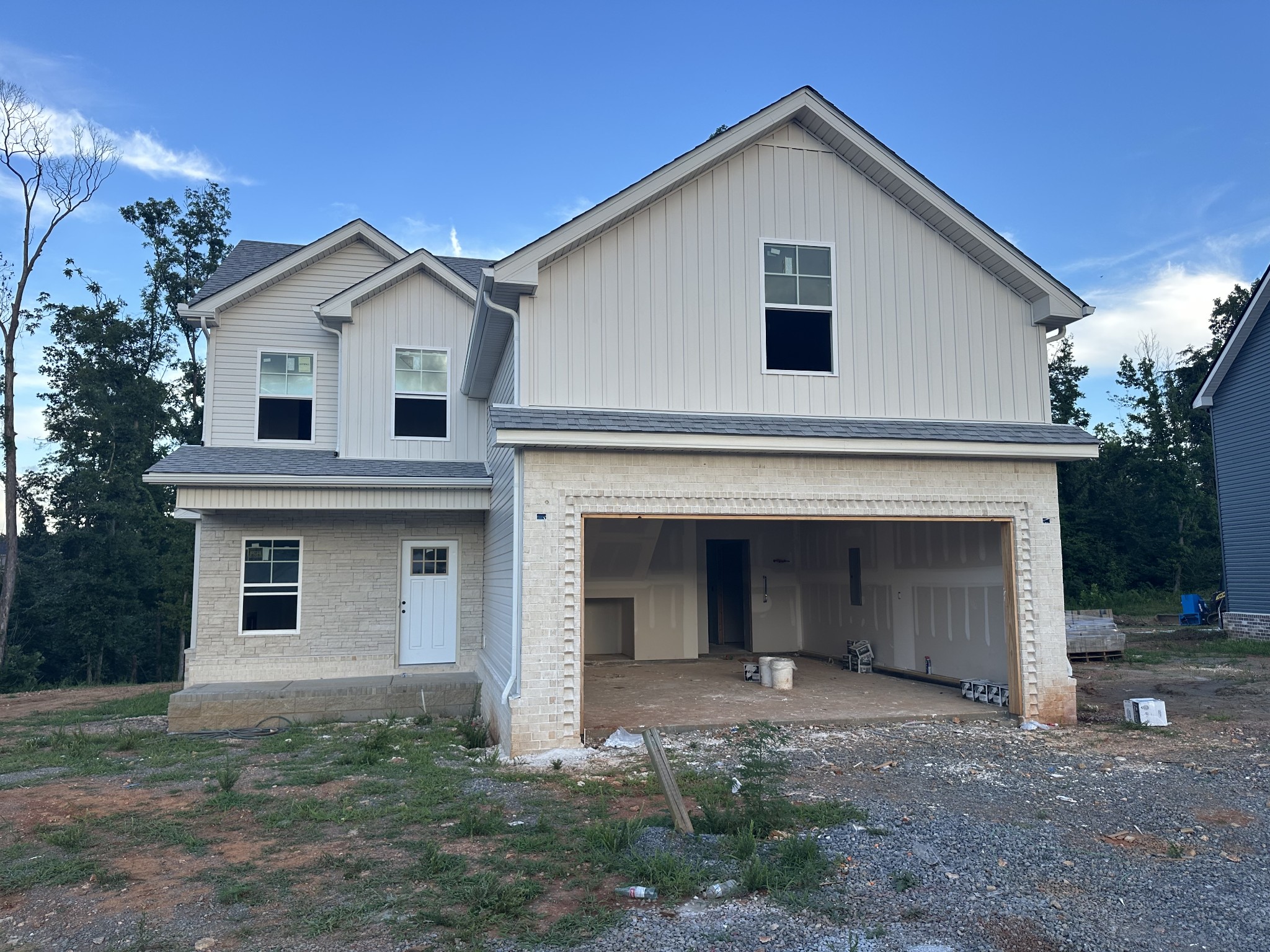 97 Sycamore Hill