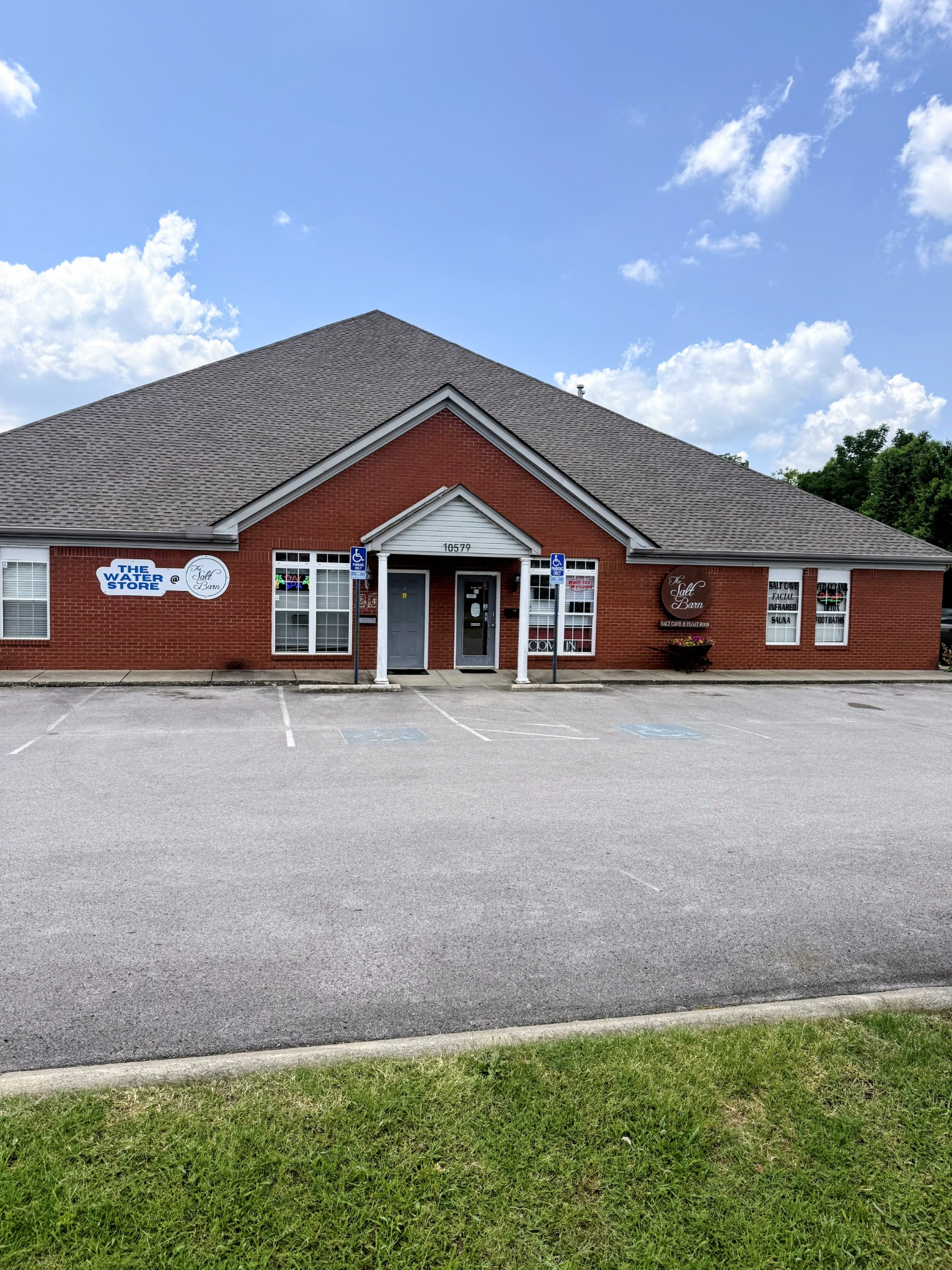 10579 Cedar Grove Rd