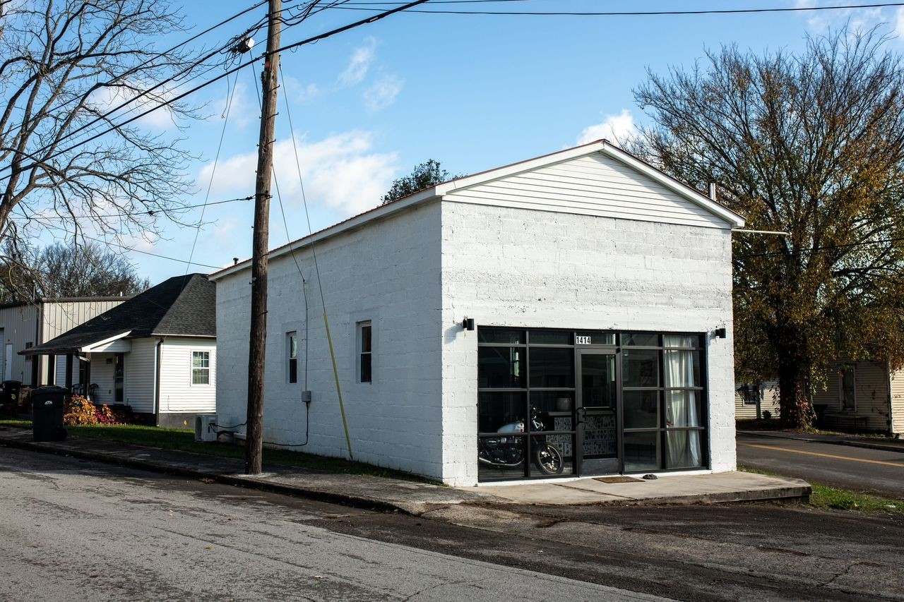1414 Highland Ave