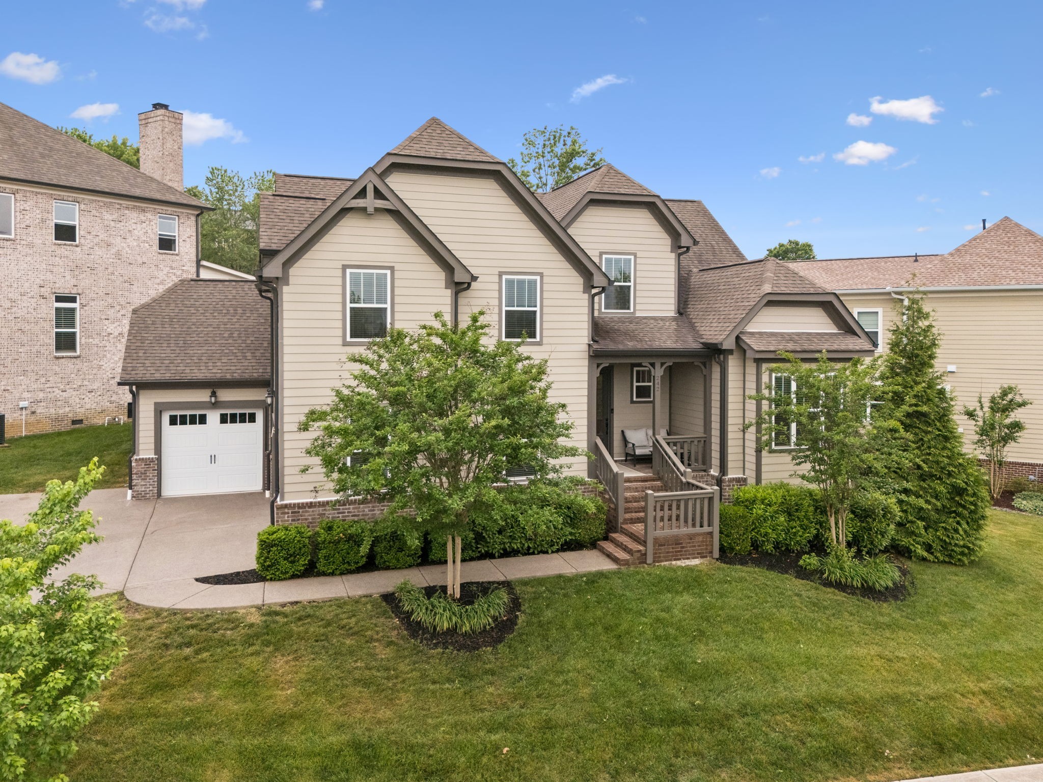 242 Rich Cir