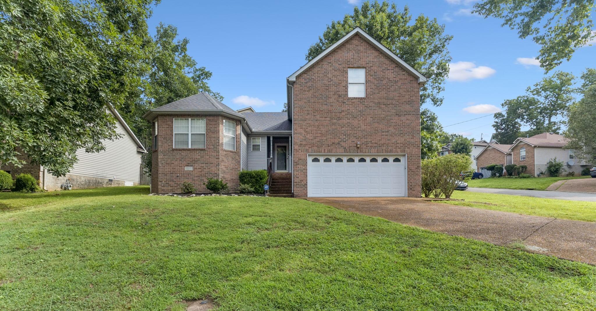 768 Dover Glen Dr
