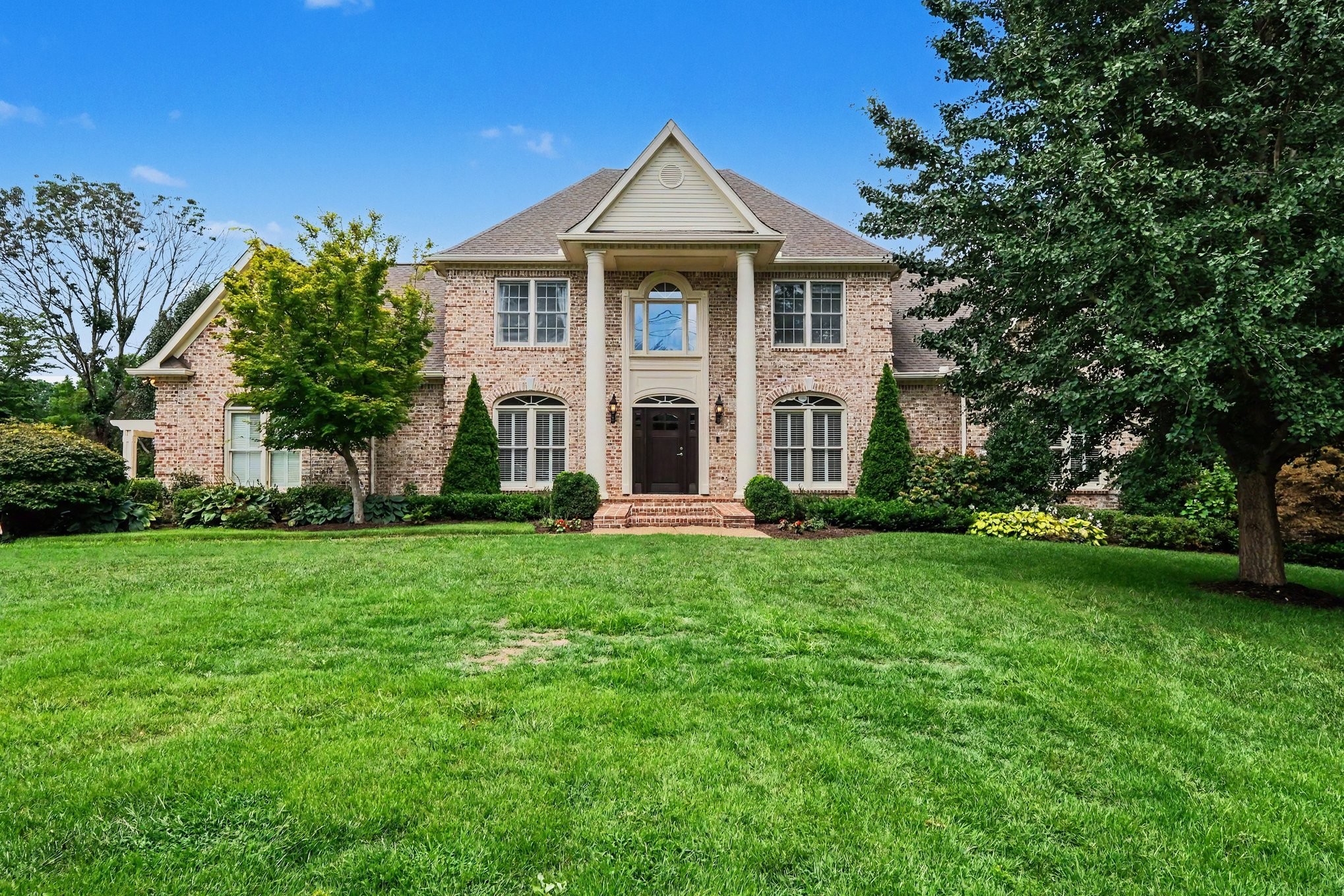 1308 Lewisburg Pike