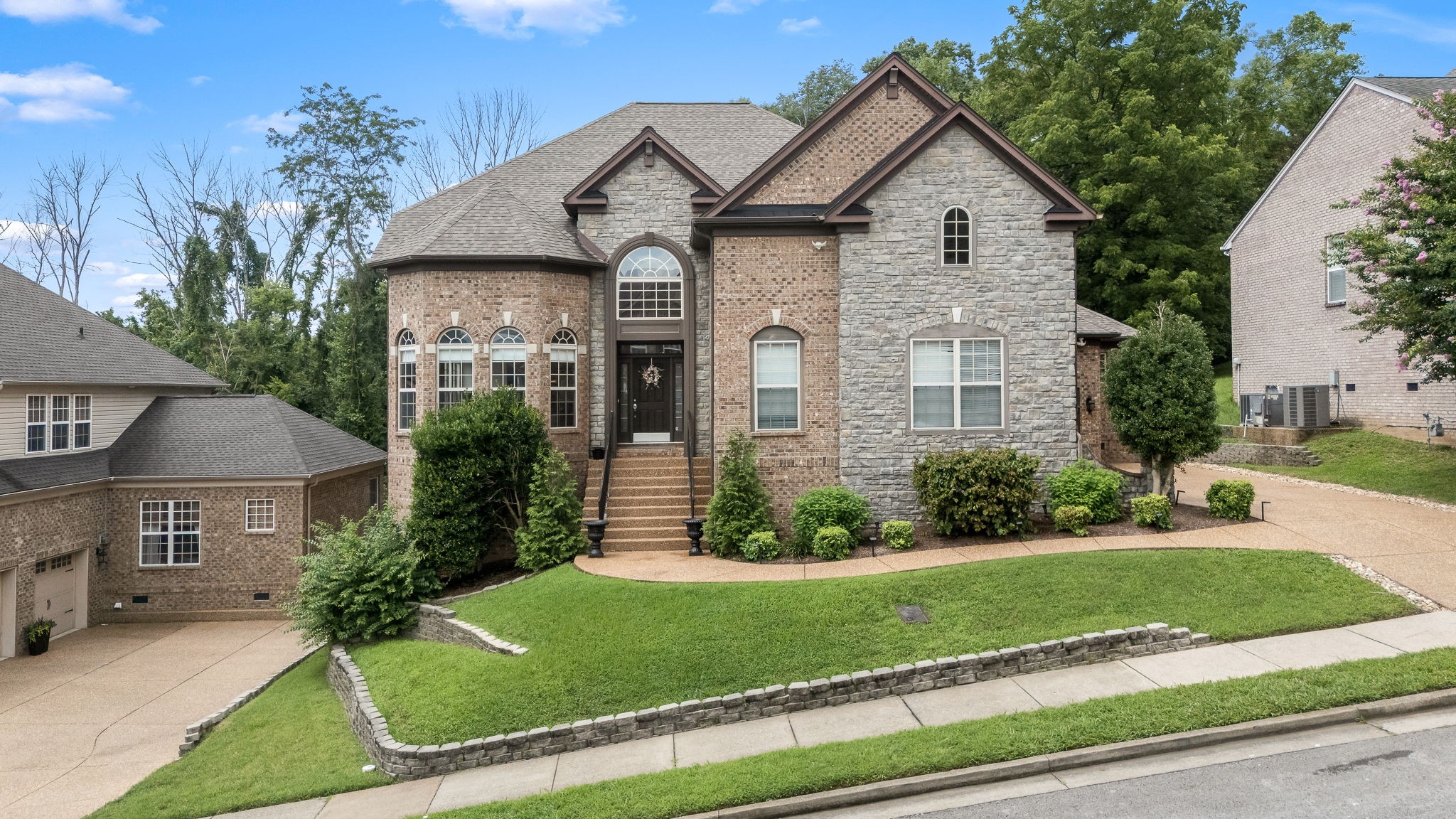 1508 Simpson Ct