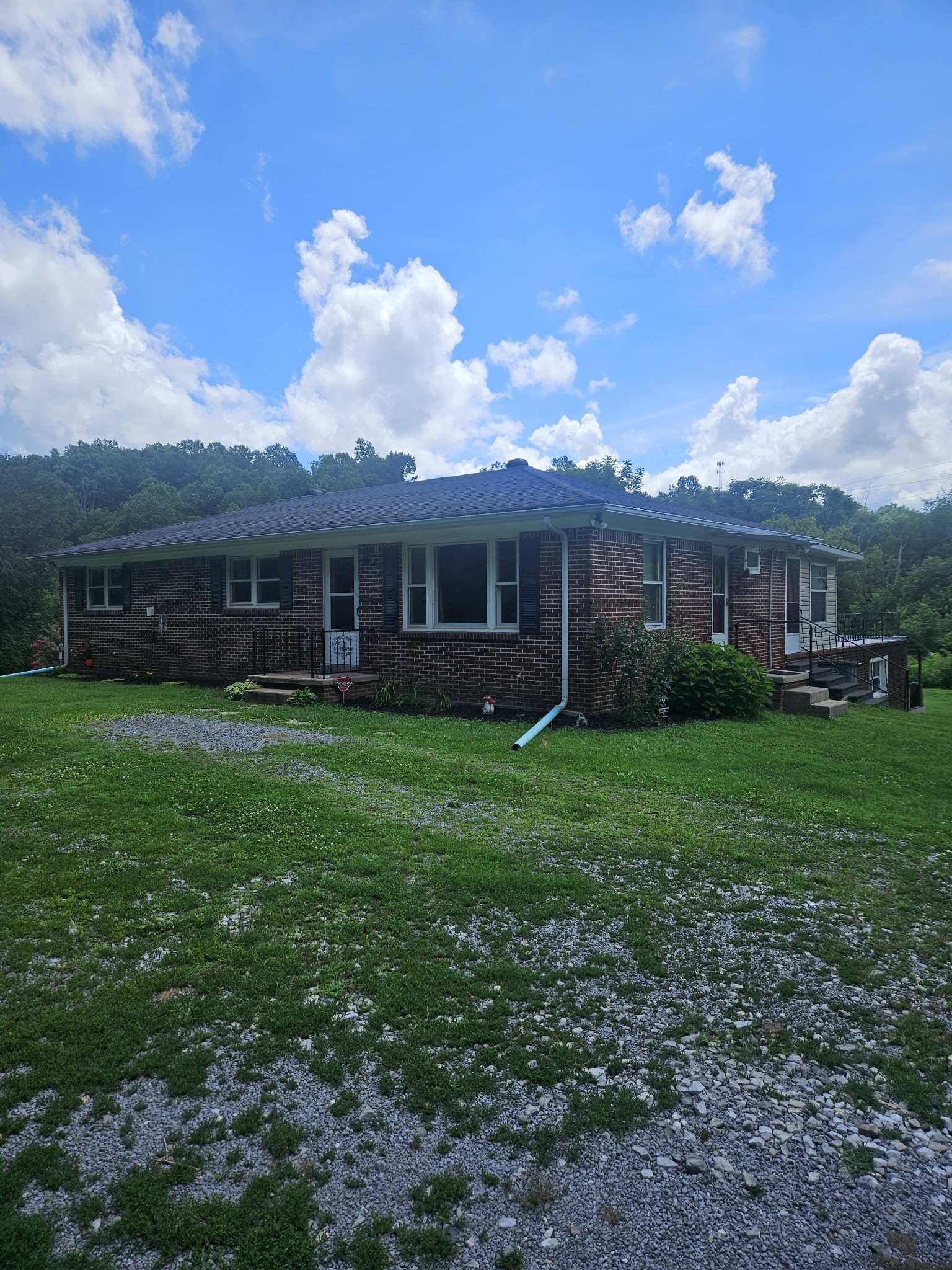 1490 S Long Creek Rd