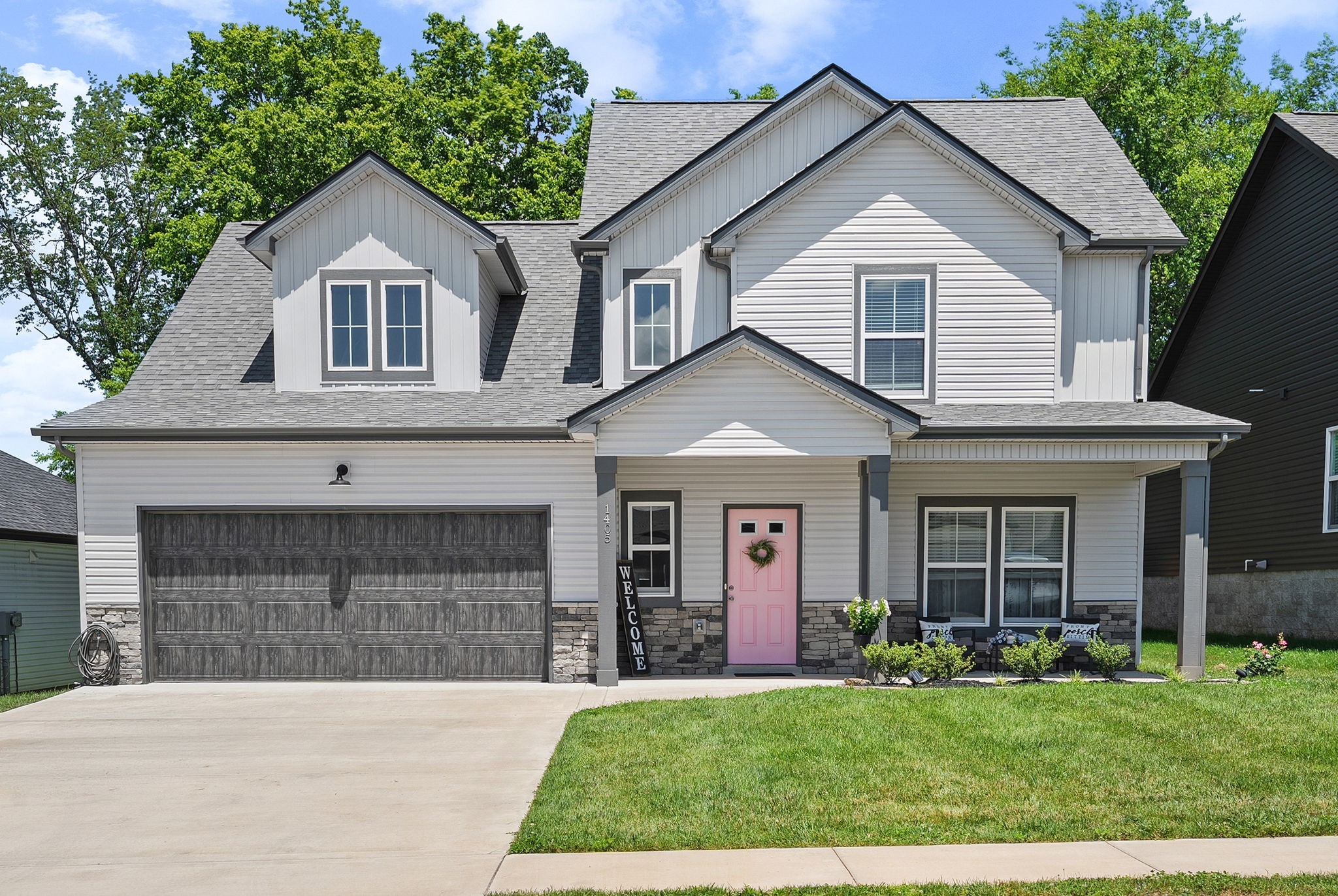 1405 Dan Brown Dr