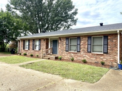 2206 Country Club Ln
