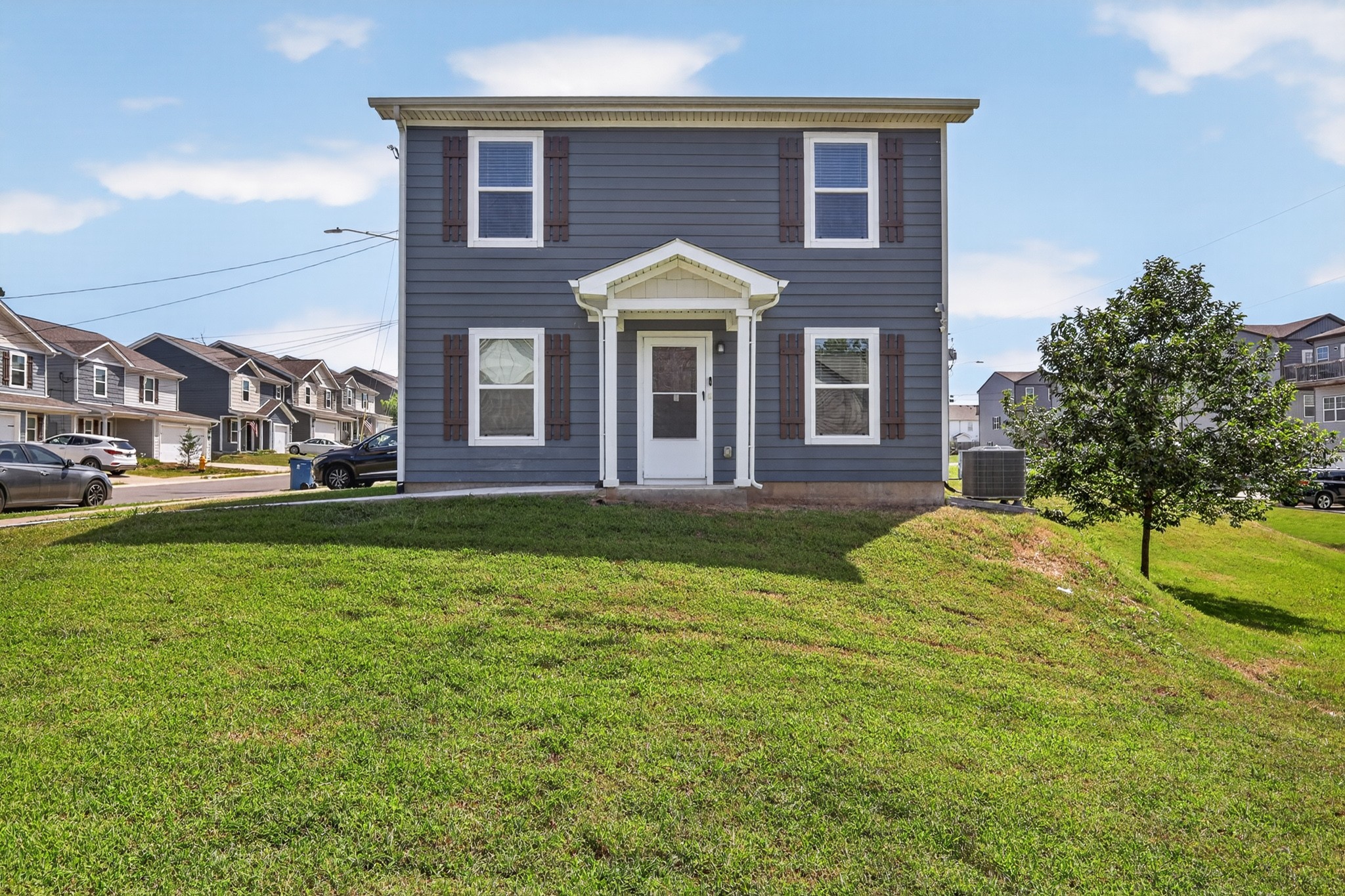 200 Renwick Dr