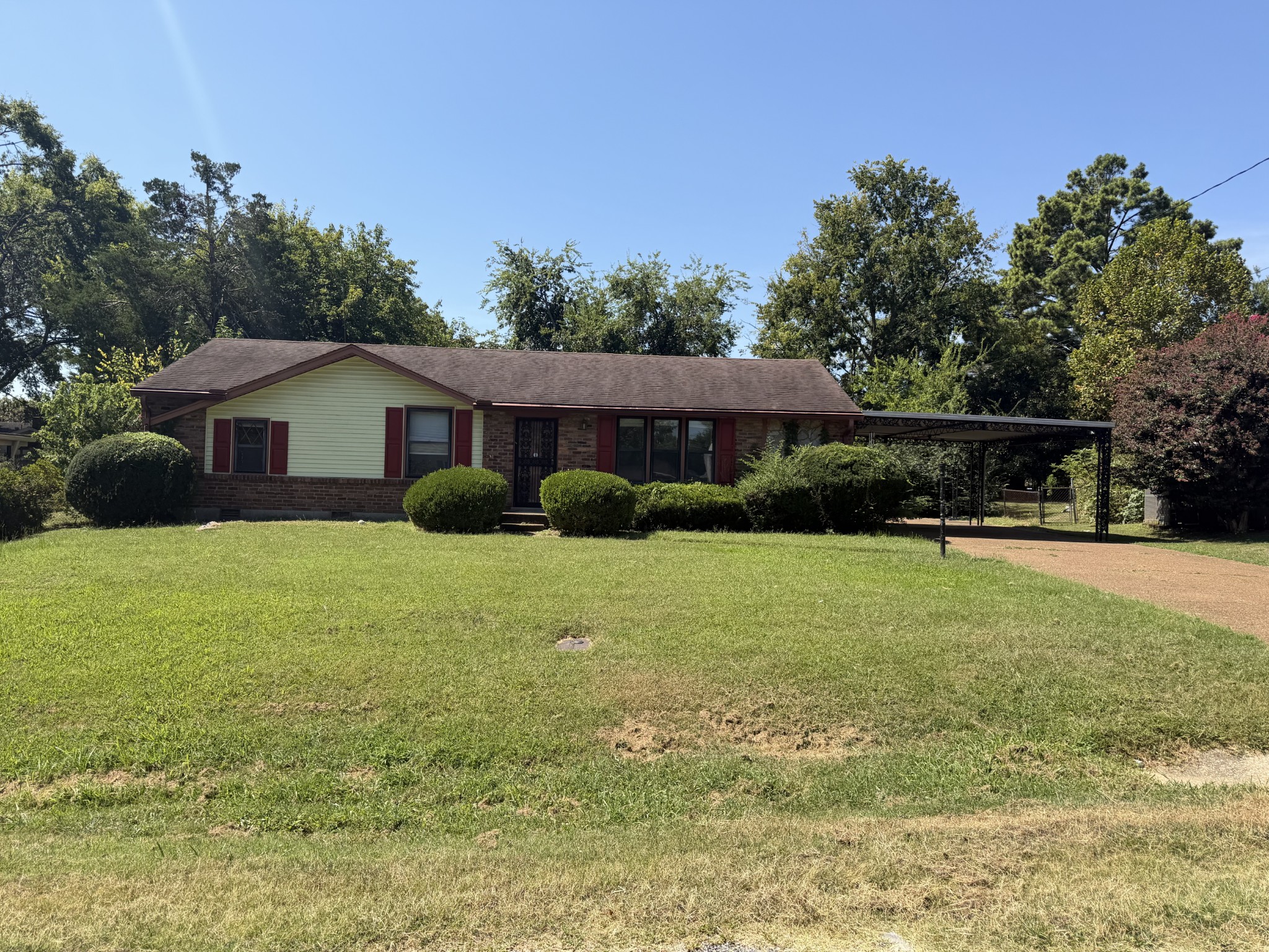 625 Elaine Dr