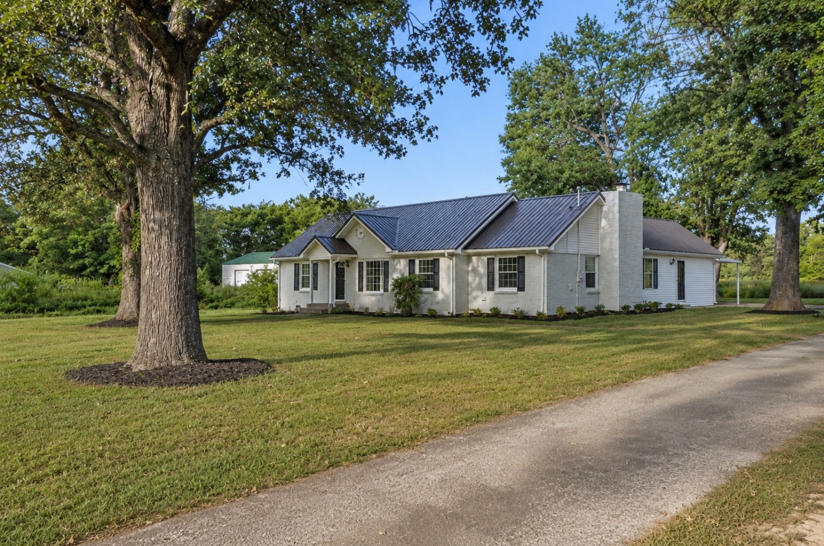 1083 Mattox Town Rd
