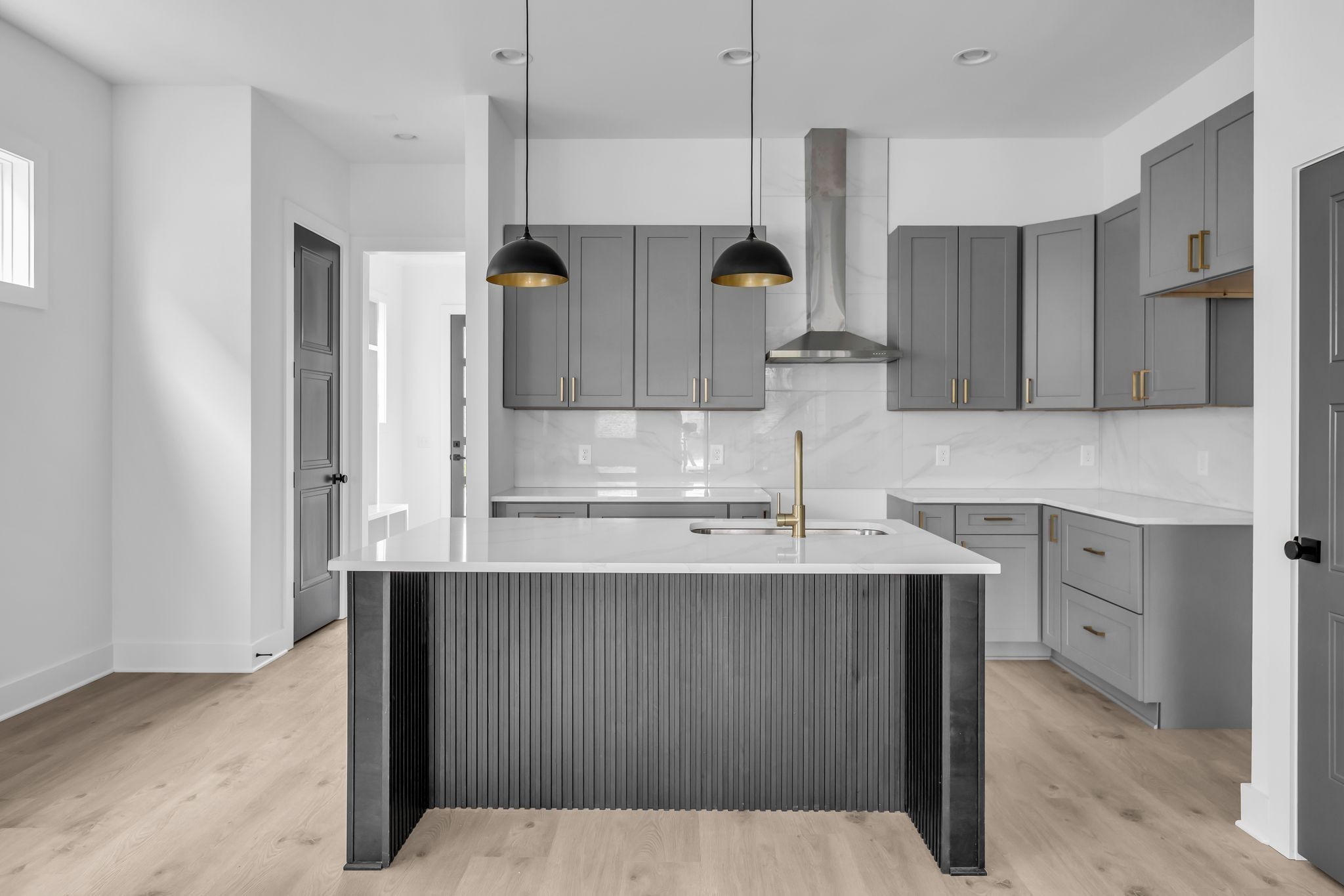 2110 11th Ave, N