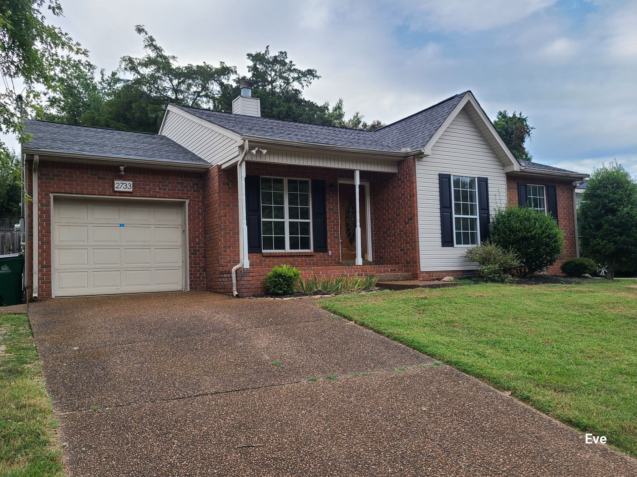 2733 Airwood Dr