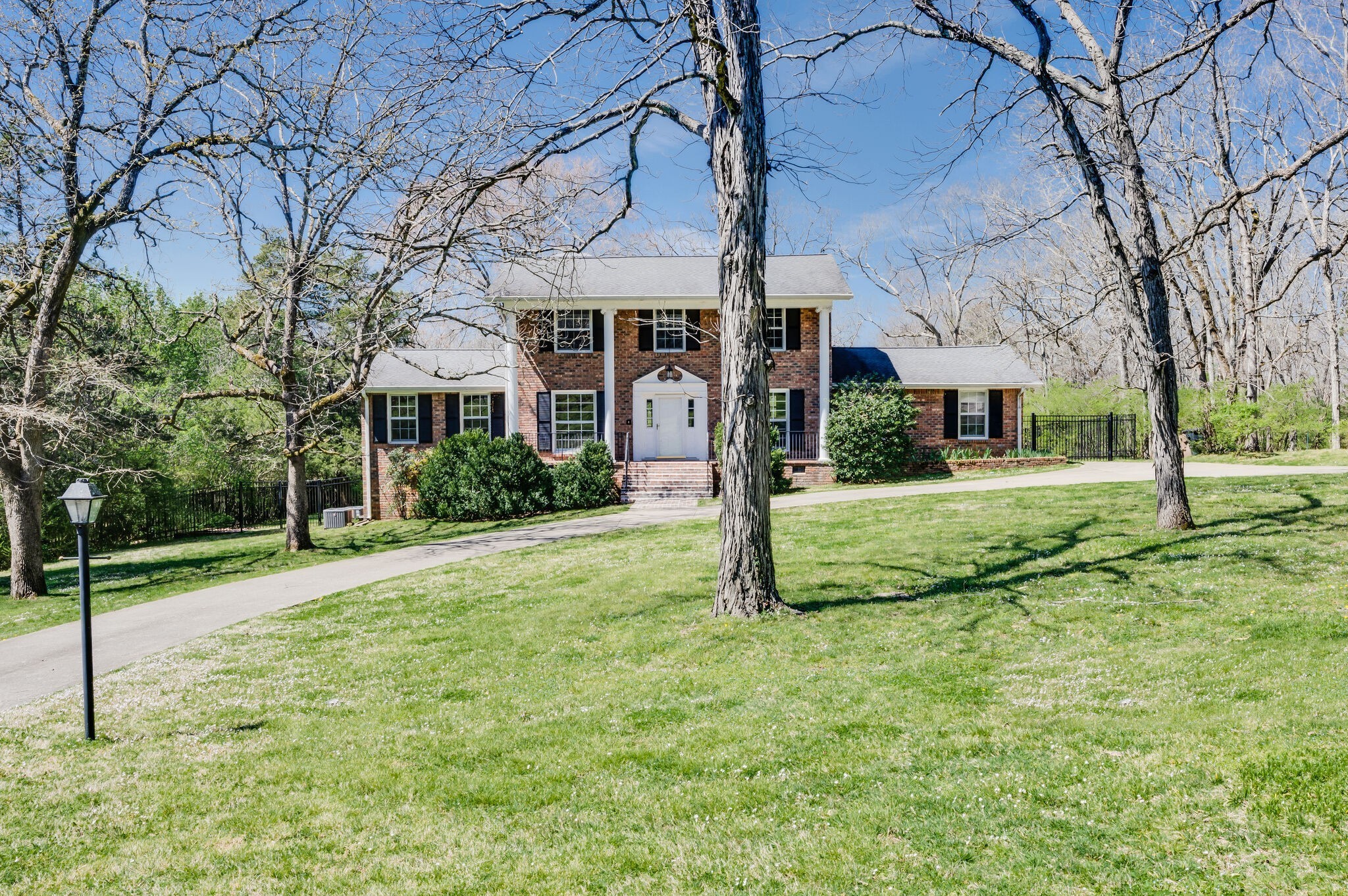 795 Greeley Dr
