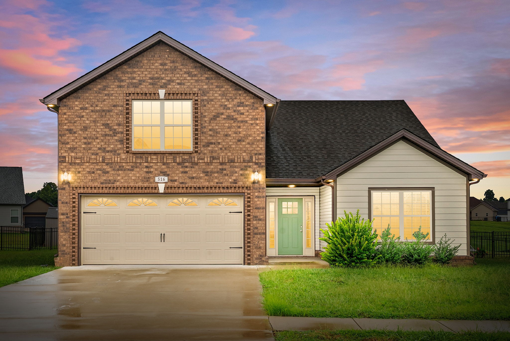 516 Castle Pinckney Ln