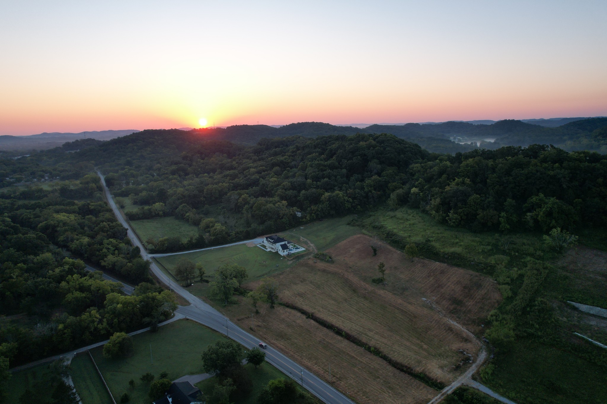 1 Carters Creek Pike