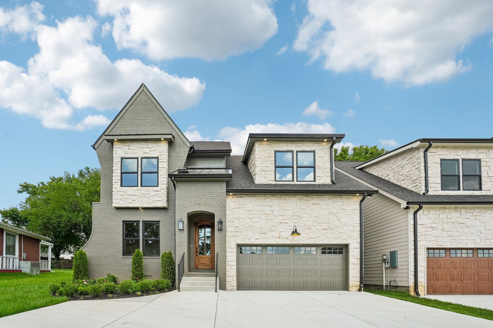 2814 Harriette Ct