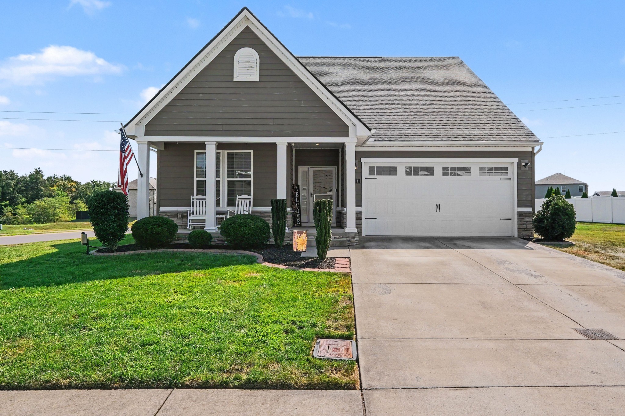 801 Raintree Dr