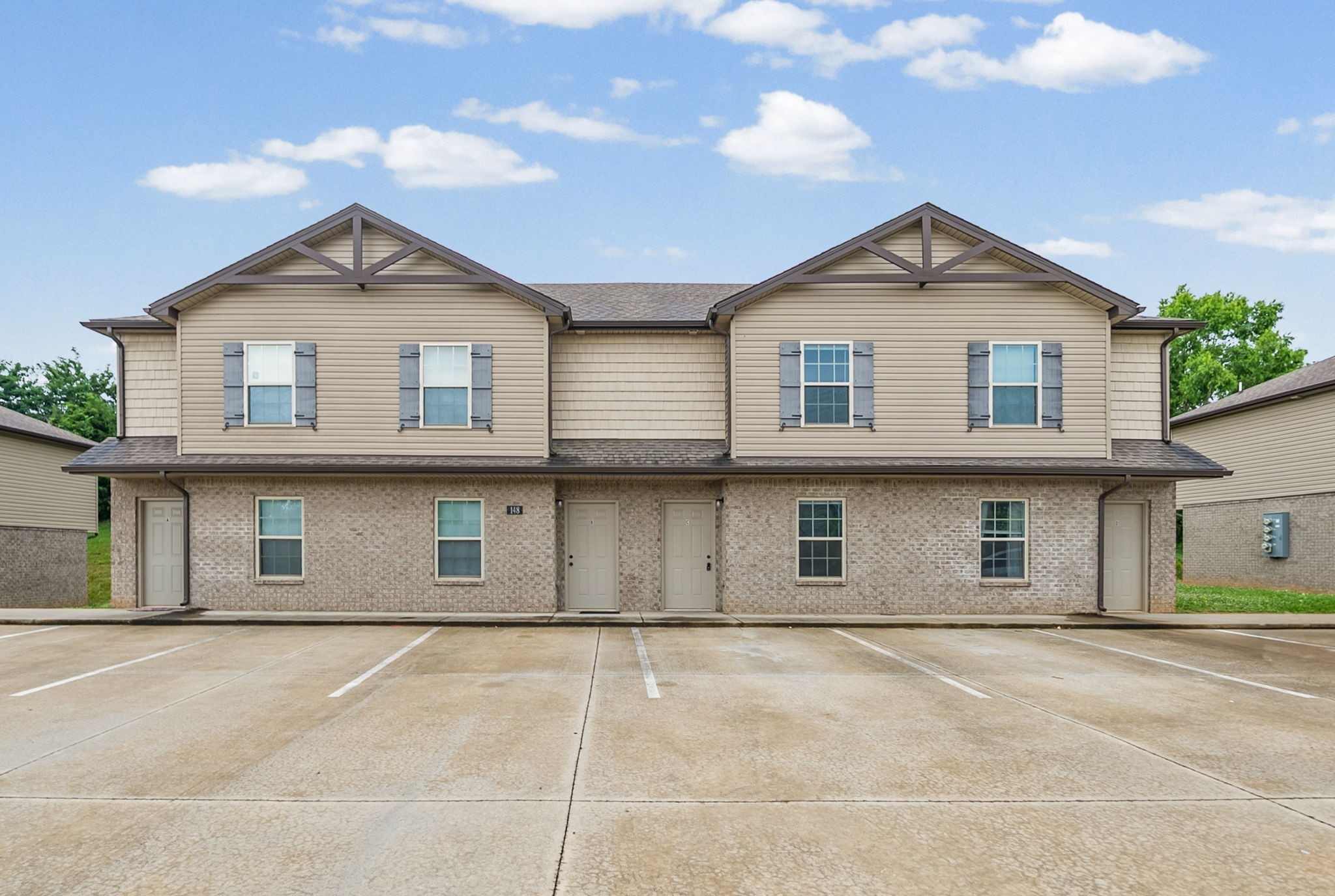 148 Center Pointe Drive