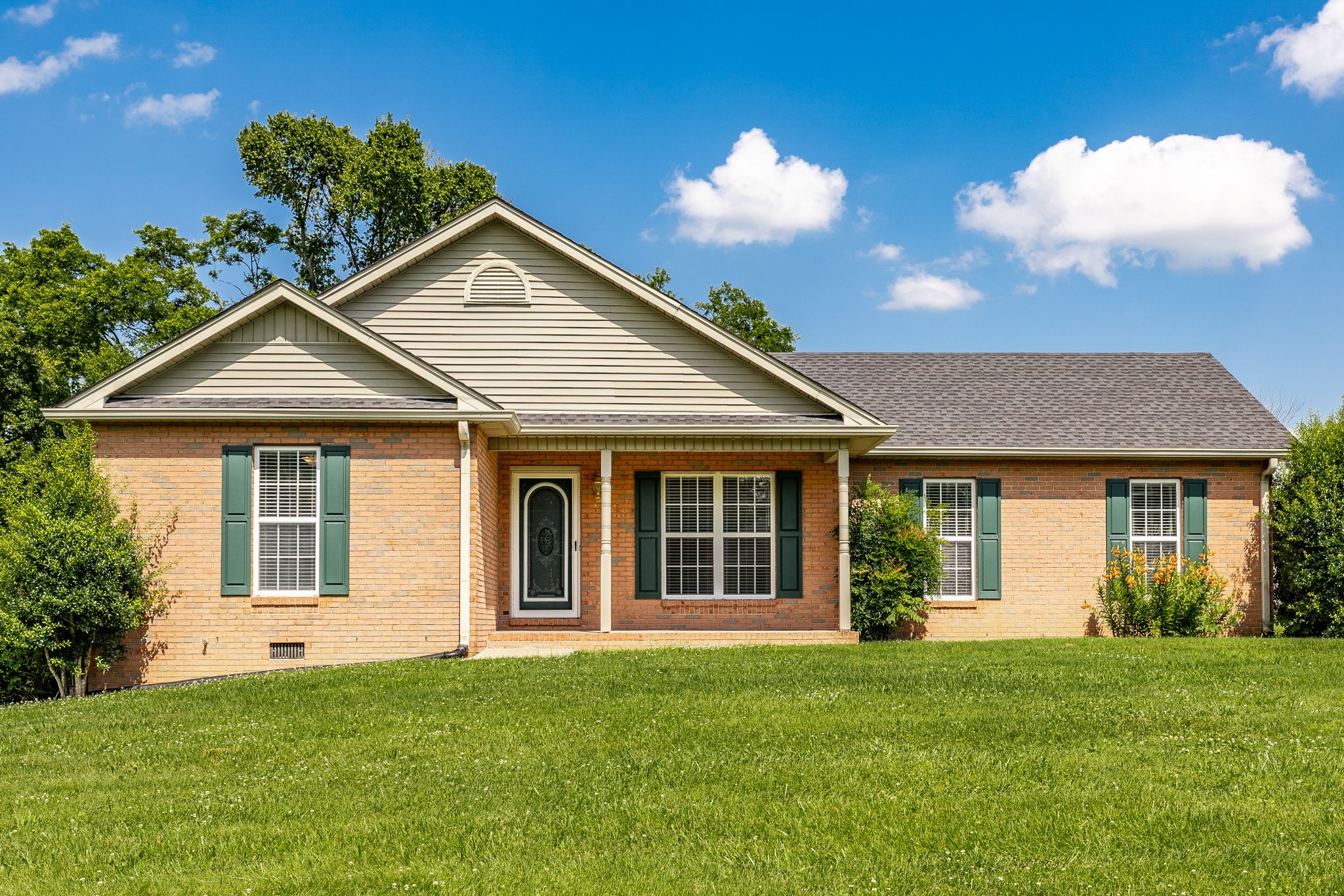 1006 Lewis Jones Blvd