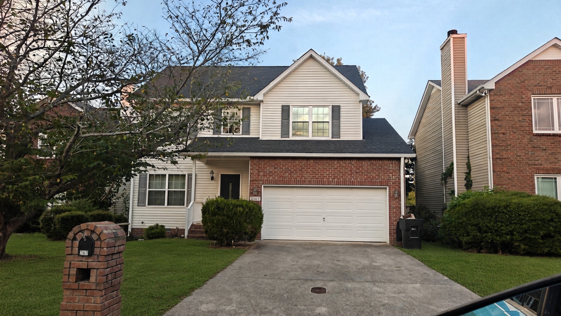 2167 Oak Hill Dr