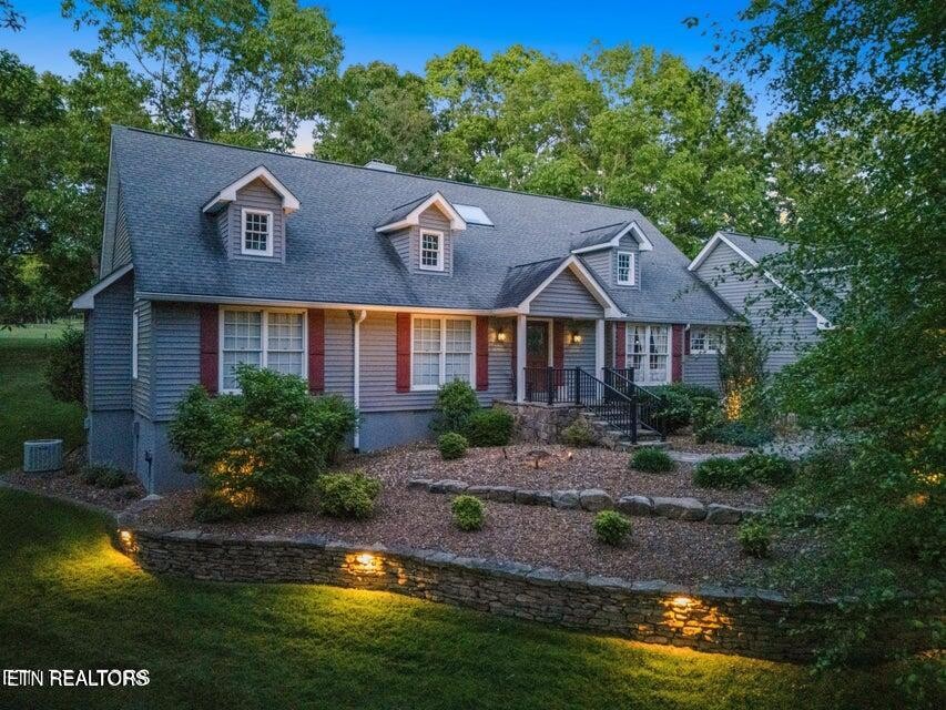 15 Cloverdale Circle