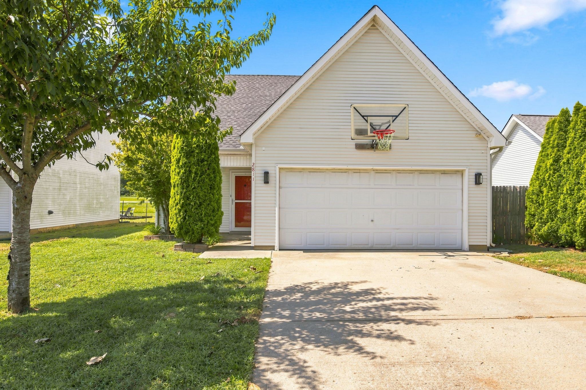 2811 Elijah Dr
