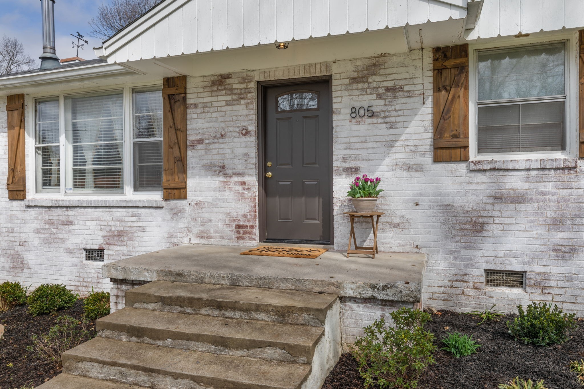 805 Woodland Drive