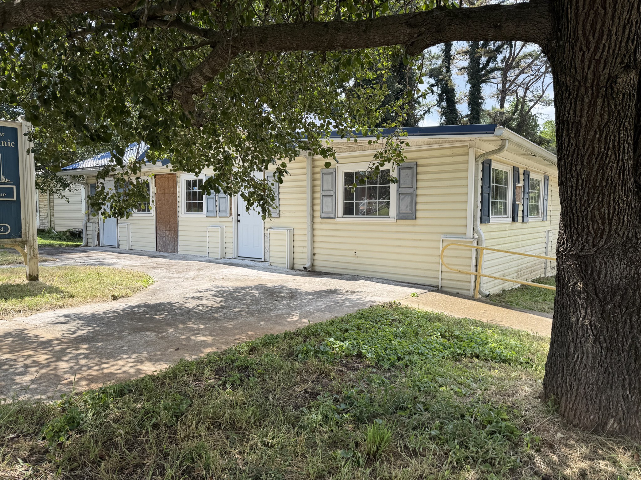 609 Buffalo Rd
