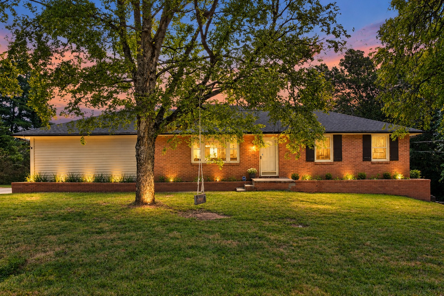 181 Greenwood Dr