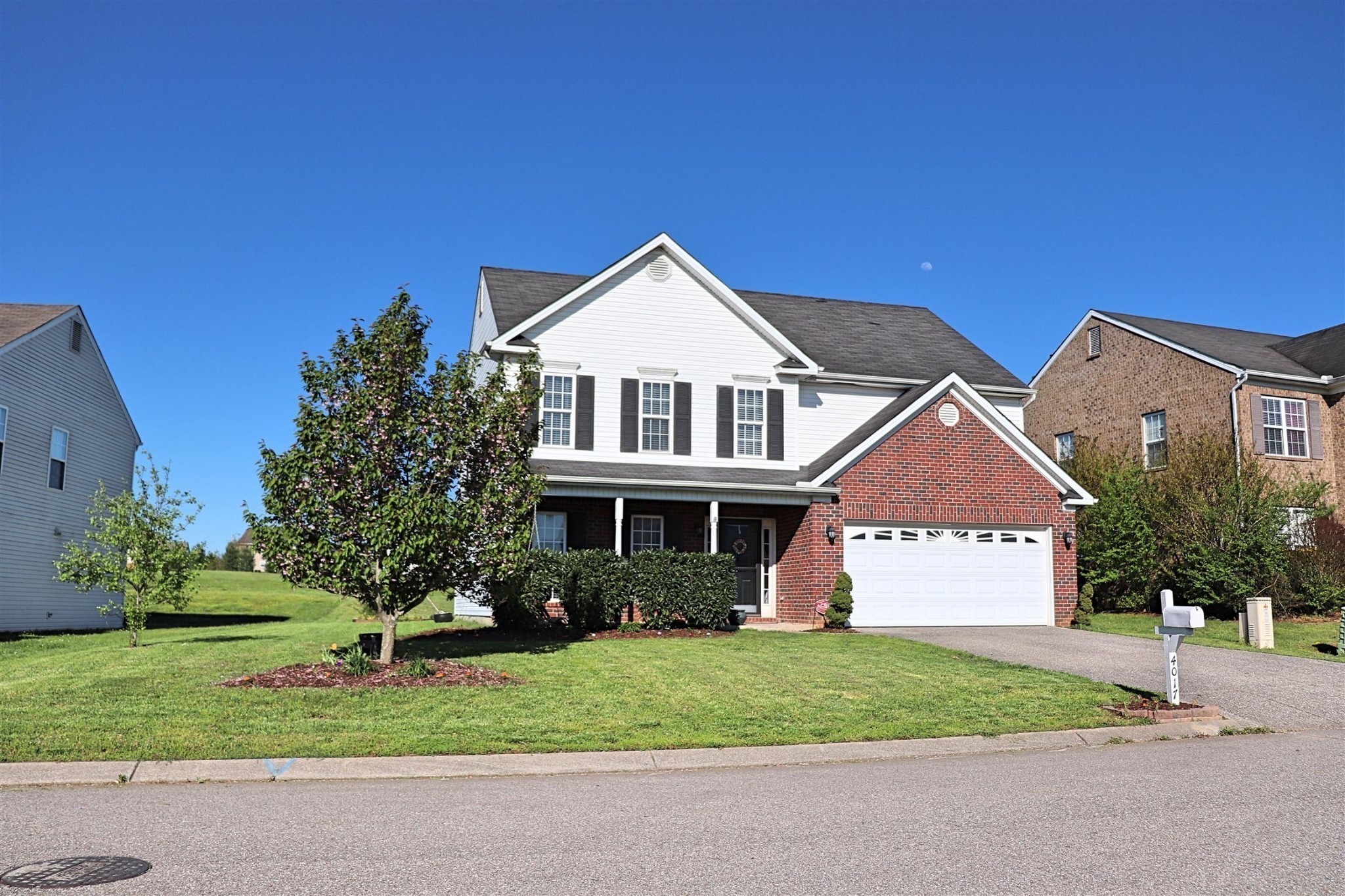 4017 Cadence Dr