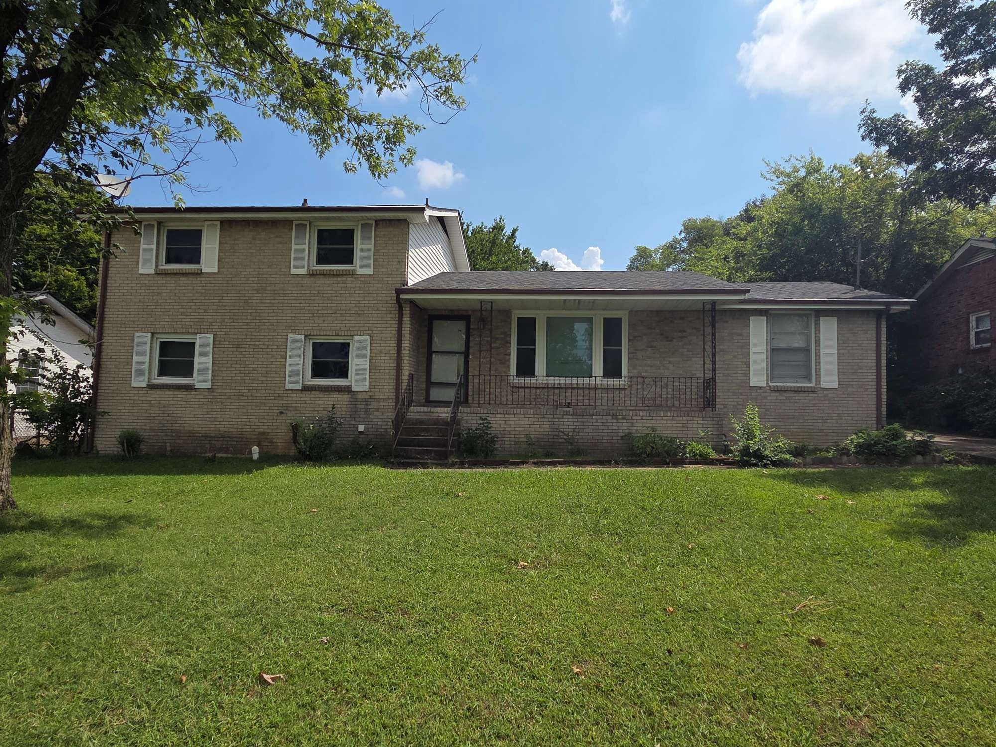 422 Cedarcliff Rd