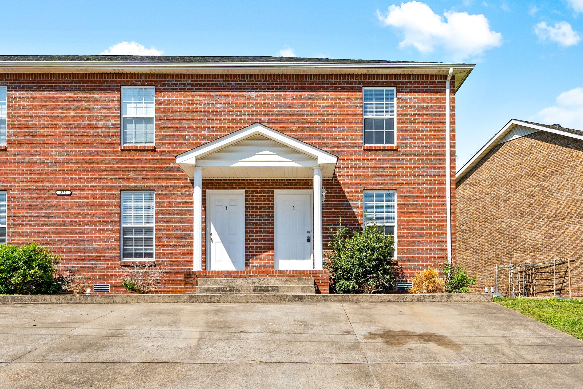 375 Peabody Dr