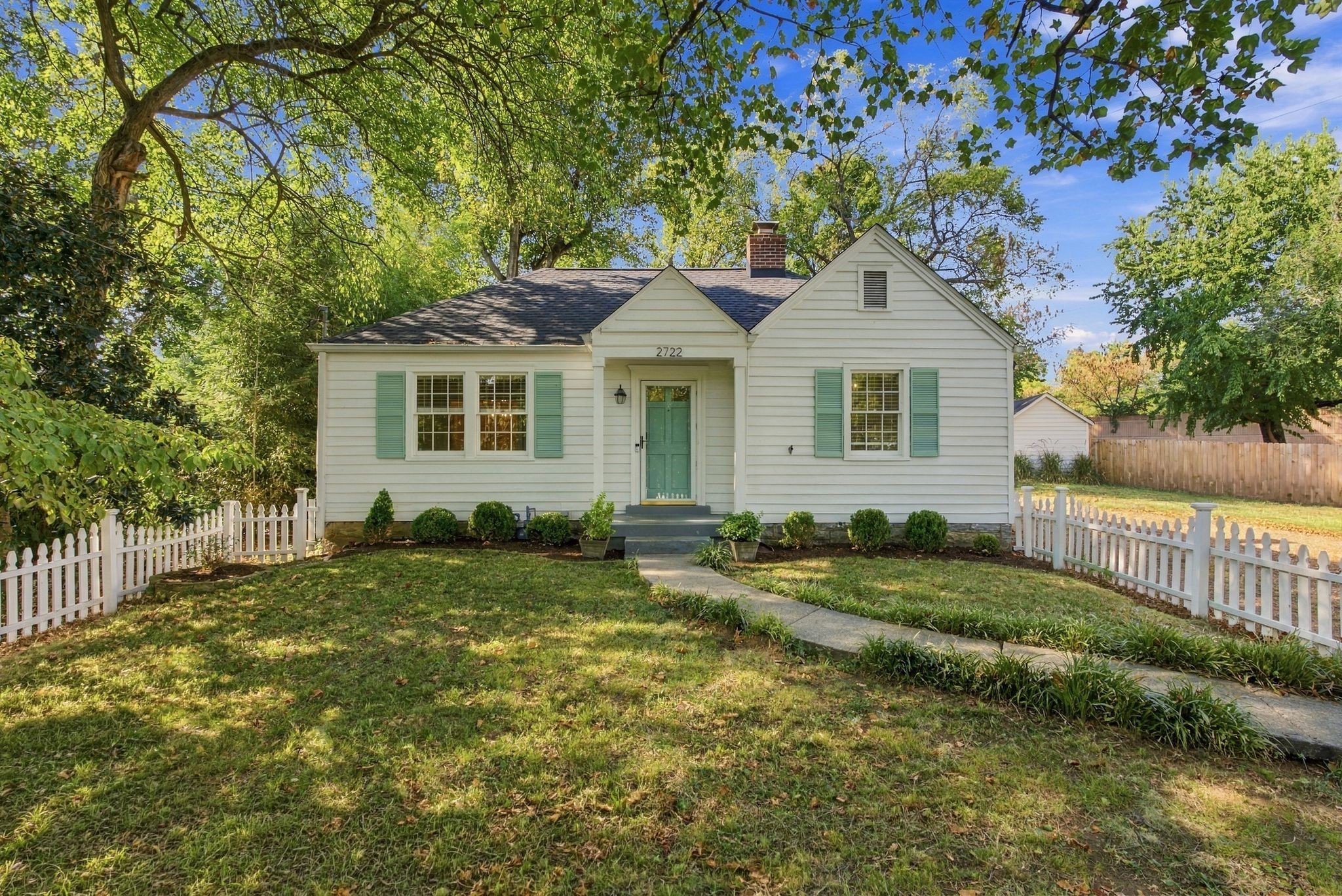 2722 Sharondale Ct