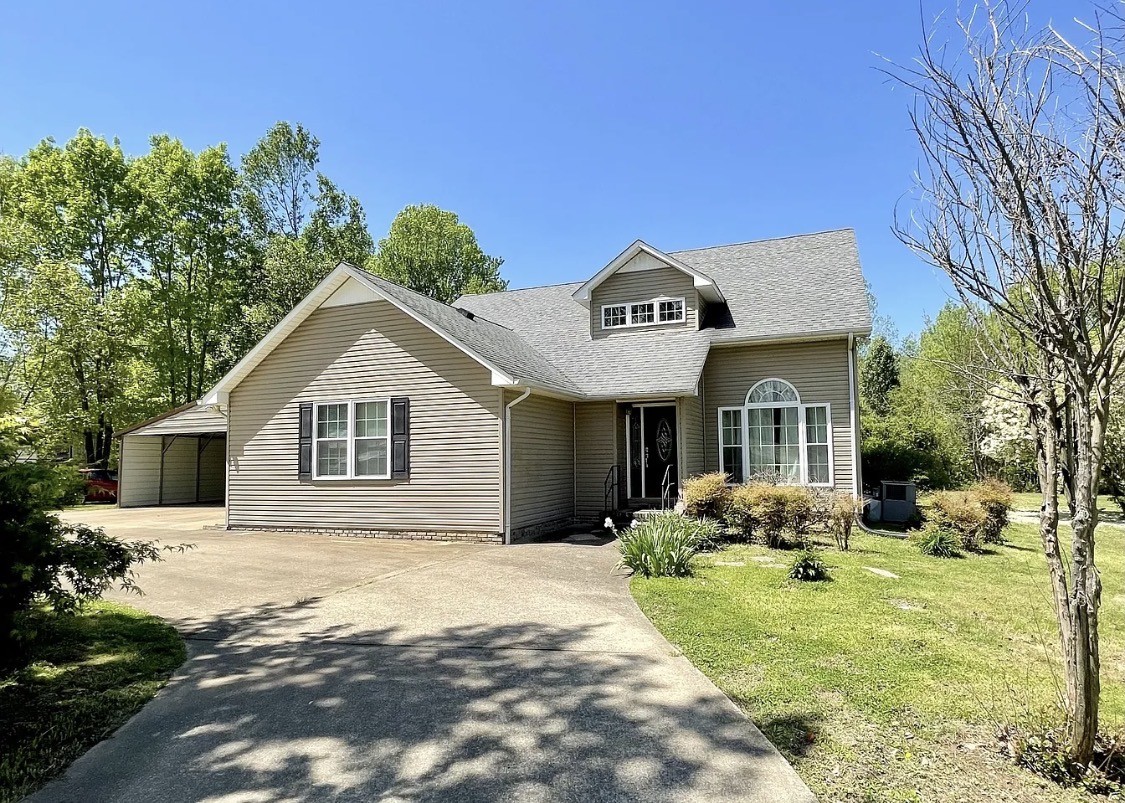 2471 Brandi Ln