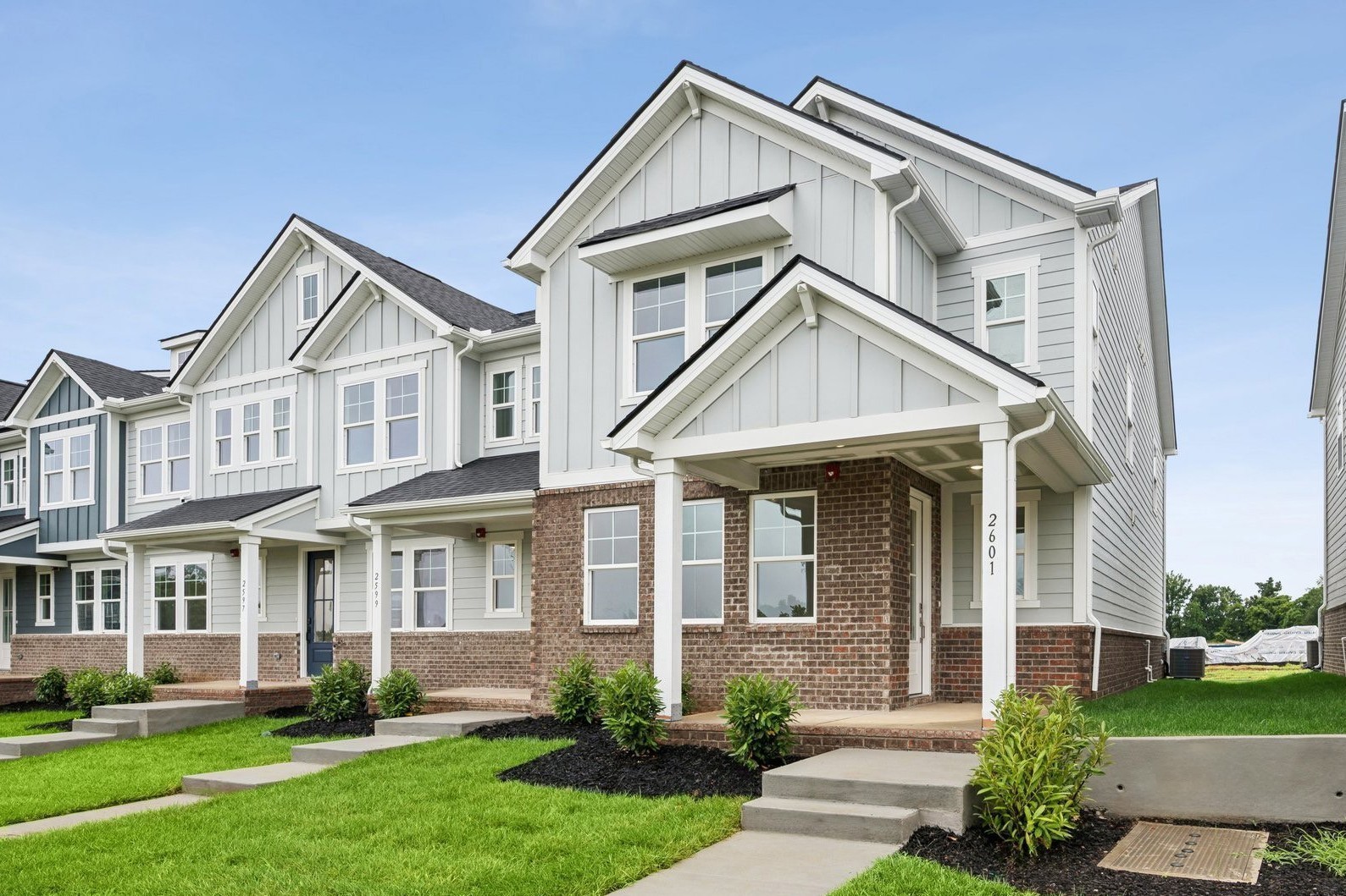 2581 Peaceful Valley Dr