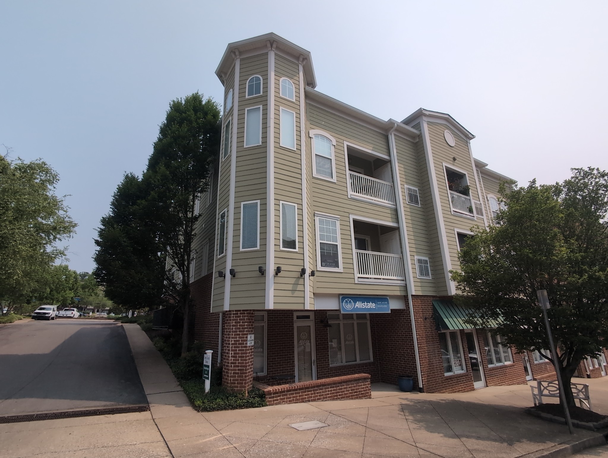 7009 Lenox Village Dr