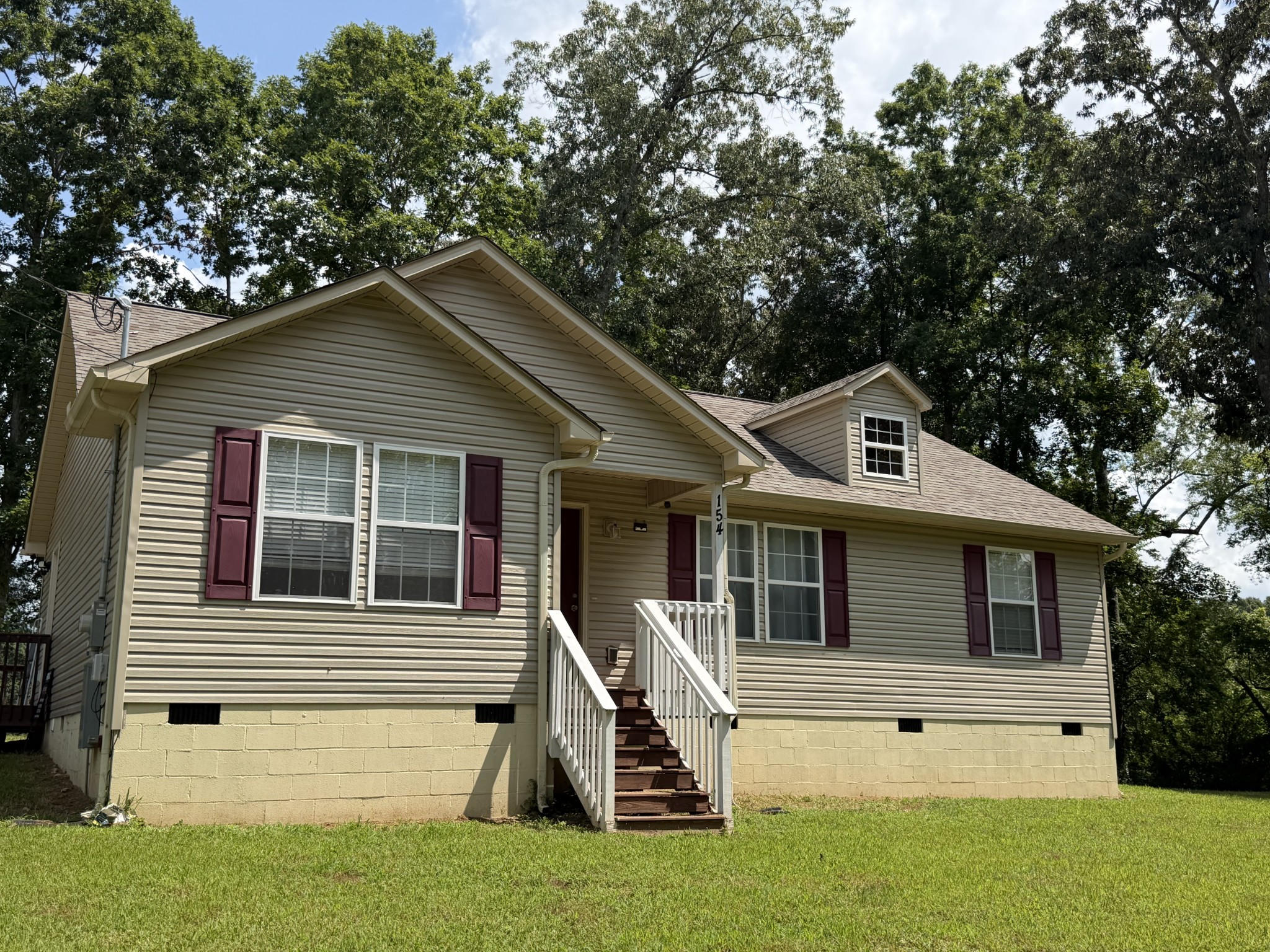 154 E Beasley Rd